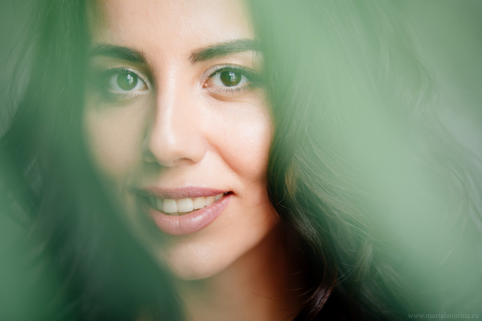 Даша в фотостудии