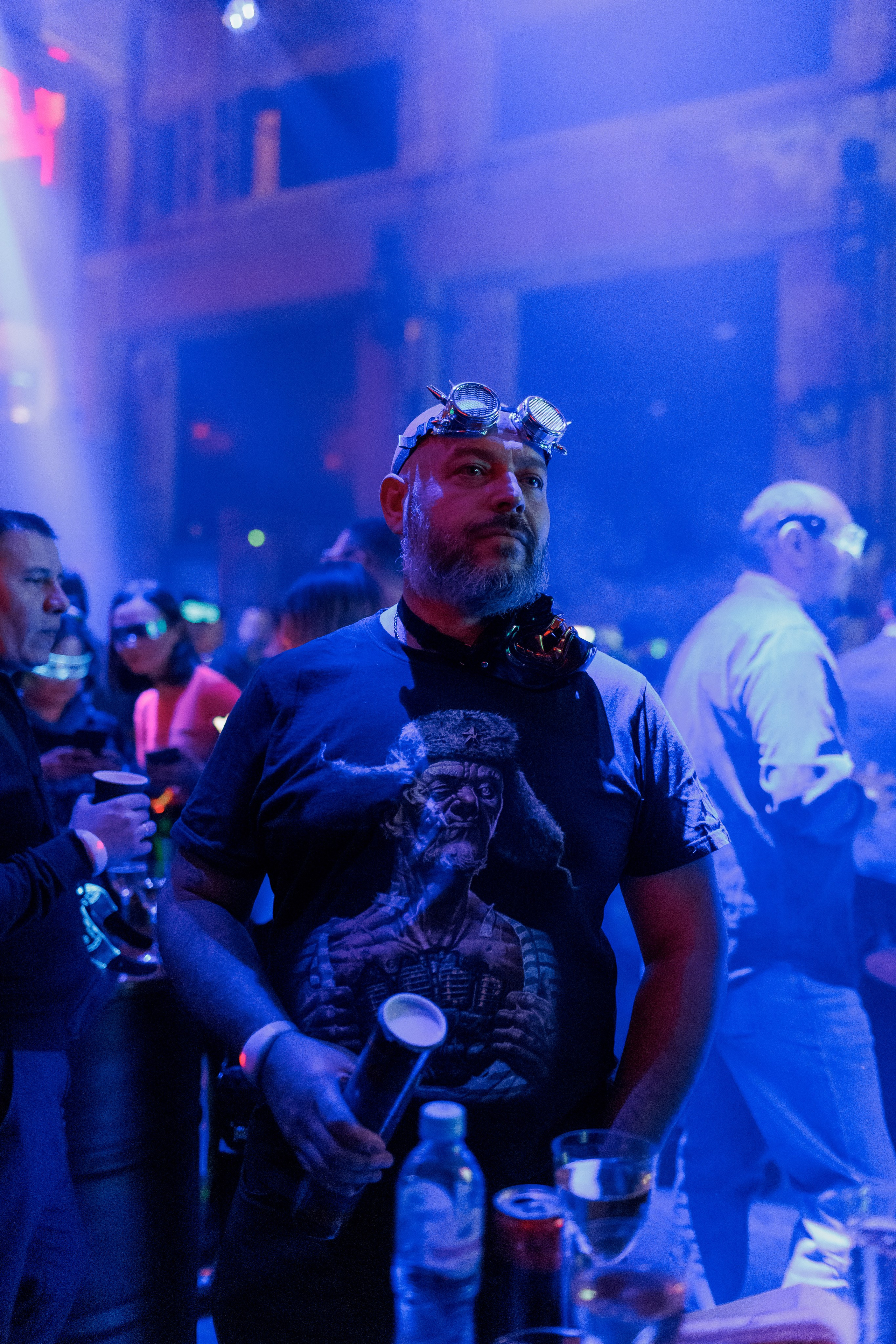 Hitech / Мутабор «Дельфин». Свадебный и семейный фотограф