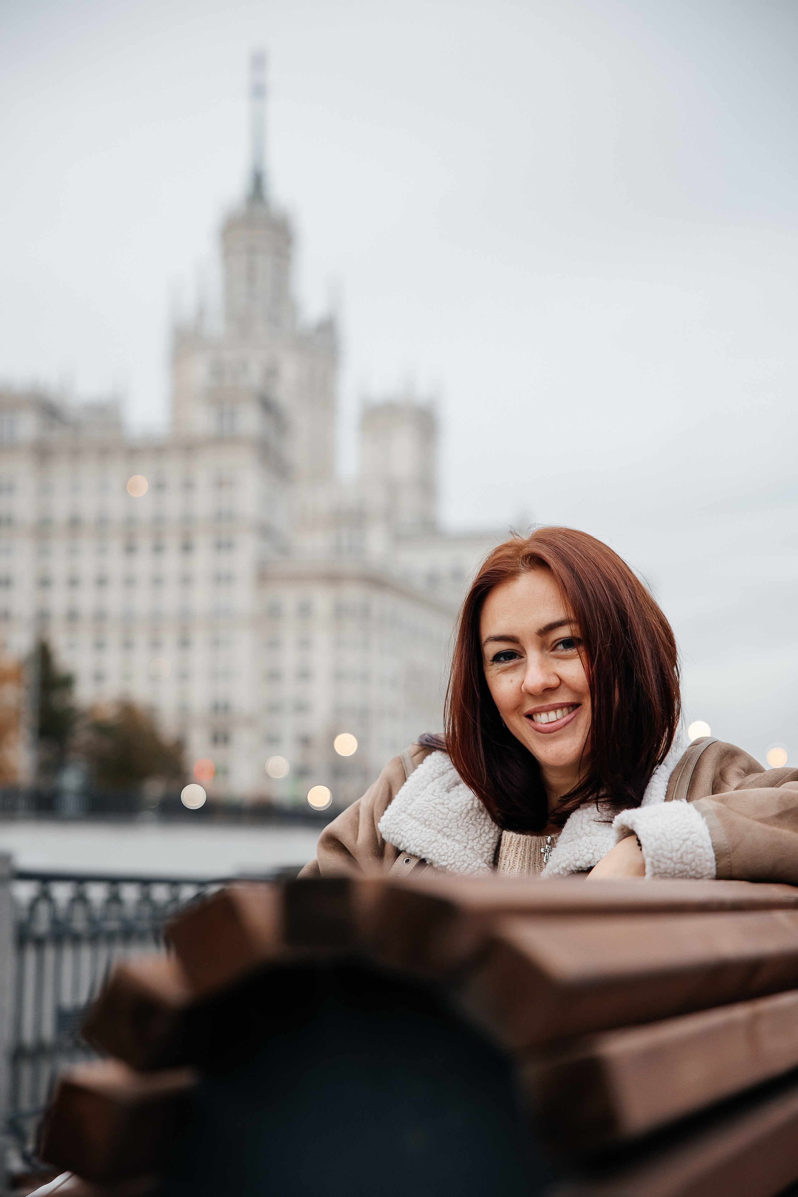 Прогулка у высотки на Котельнической набережной. Свадебный и семейный фотограф в Москве Красинская Мария