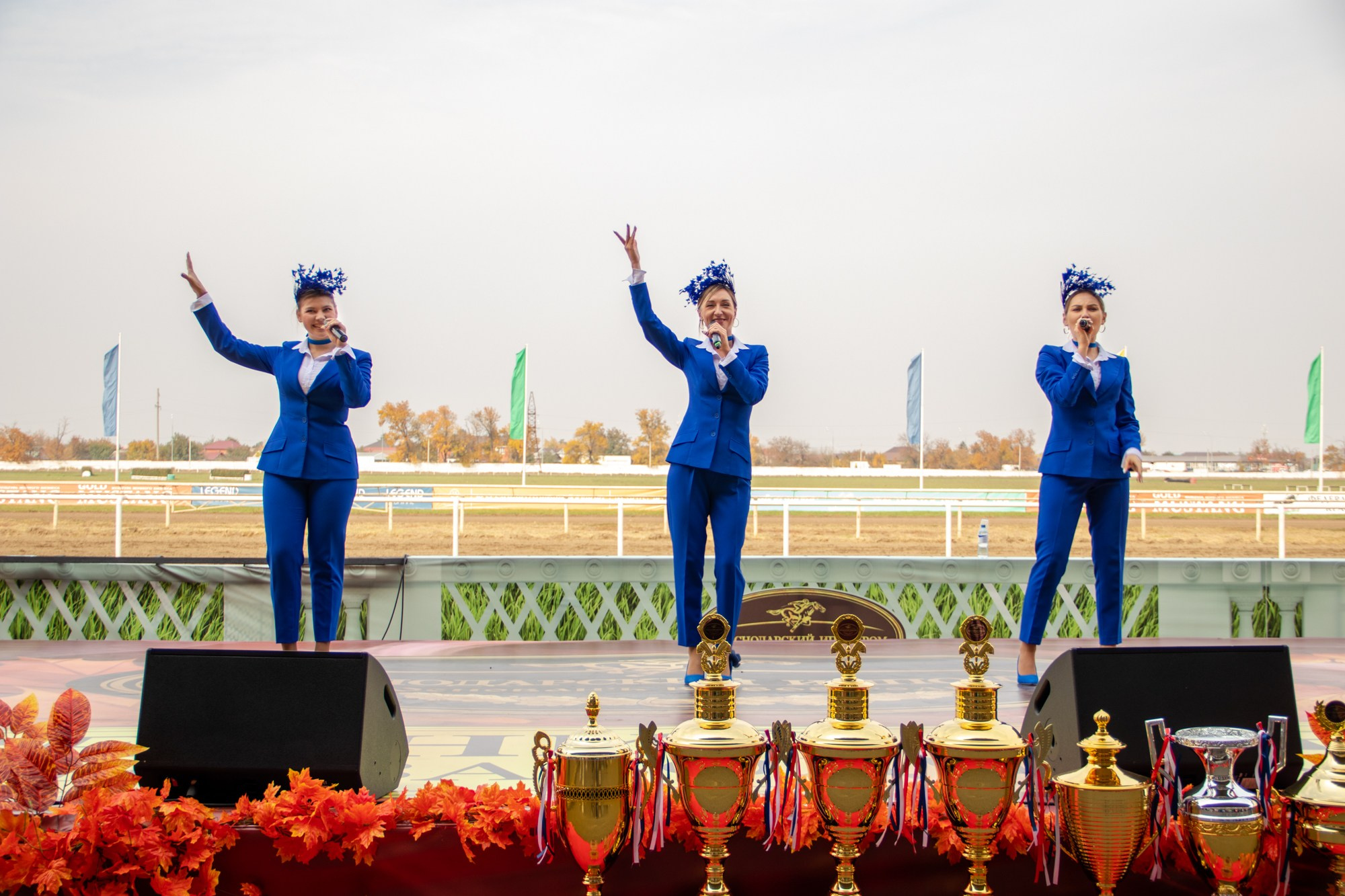 Закрытие скакового сезона на Краснодарском ипподроме. Репортажный, промышленный и маркетплейс-фотограф Дмитрий Чернат