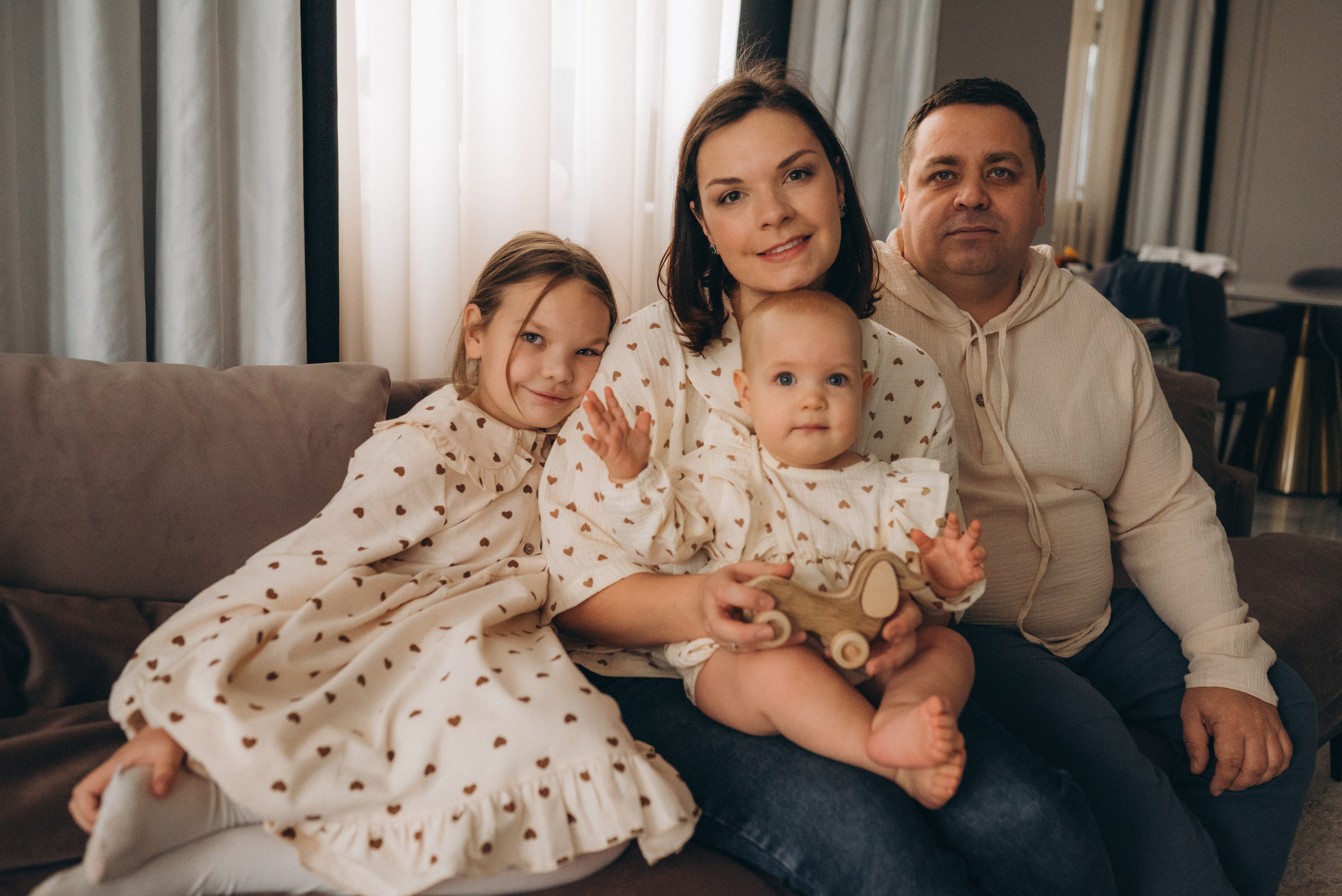 Сергей, Анна, Даша и Маша. Семейный фотограф Юлия Власова