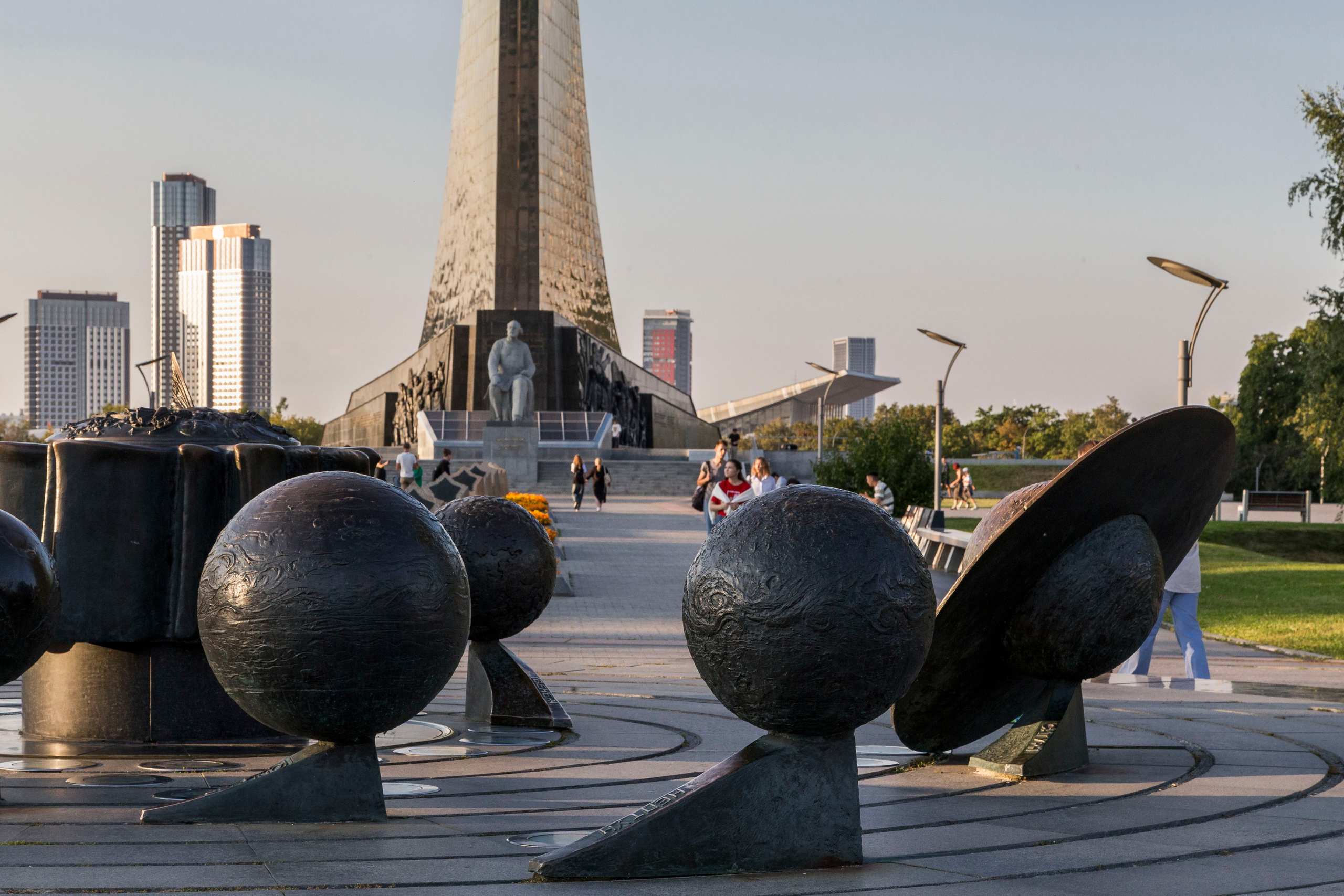 Монумент Покорителям космоса. Проект фотографа Александра Высокина — «Фотоархитектоника»