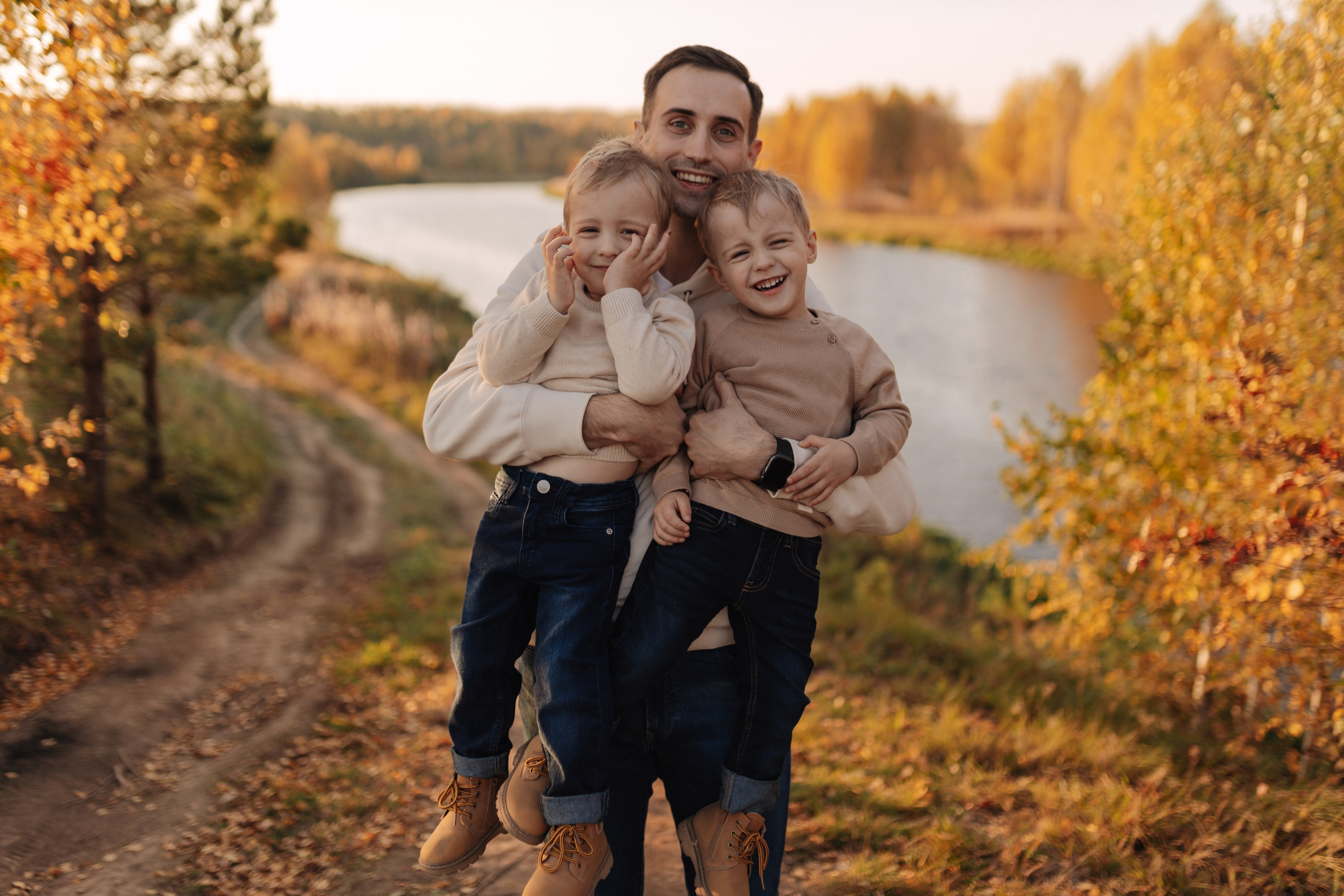 Осень с семьей Вадима и Данила. Семейный фотограф Альбина Крутелева, Екатеринбург, Ревда