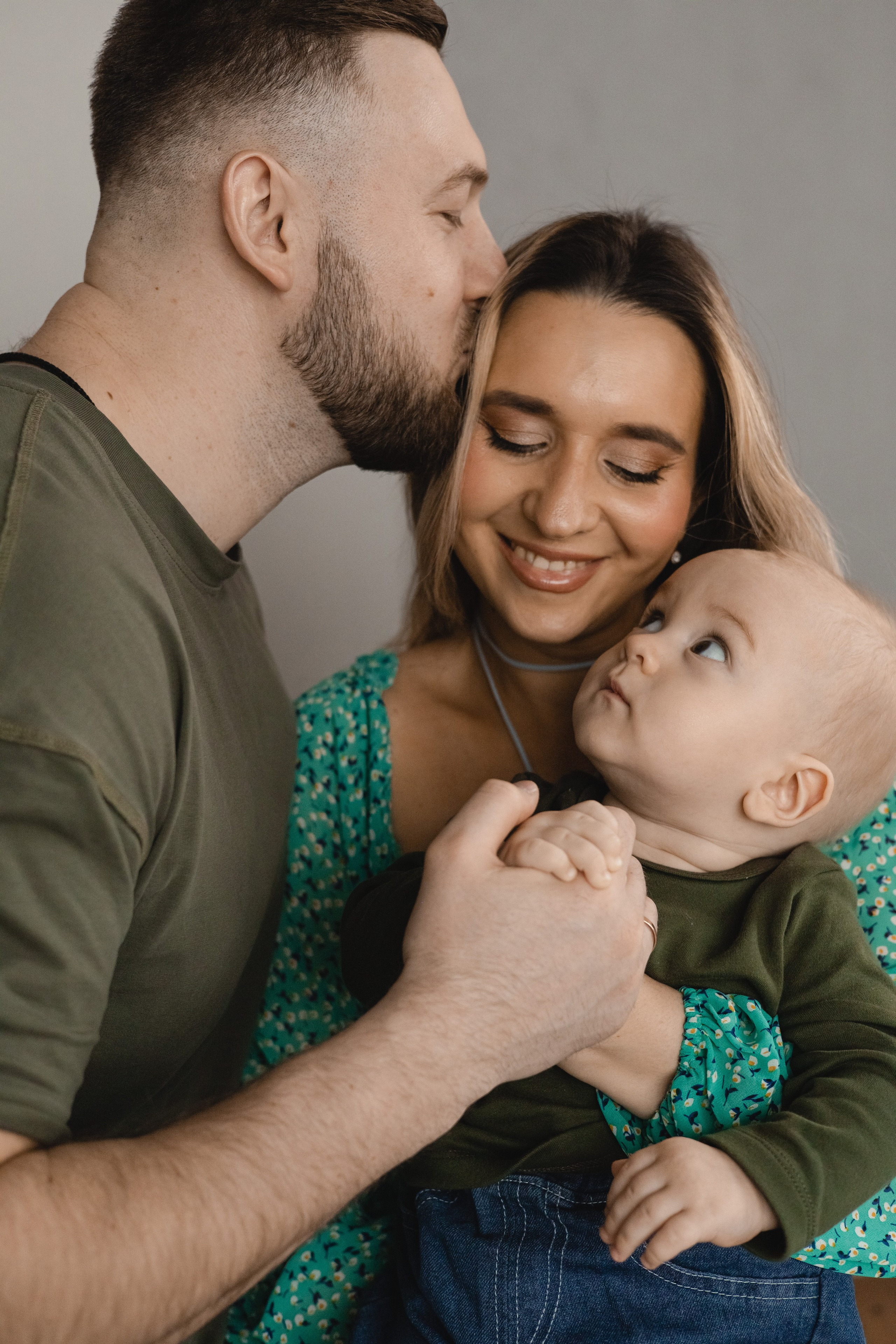 Ксения Михаил Максимка. ФОТОГРАФ НОВОСИБИРСК — АЛЁНА ЖИГАЛЕЕВА