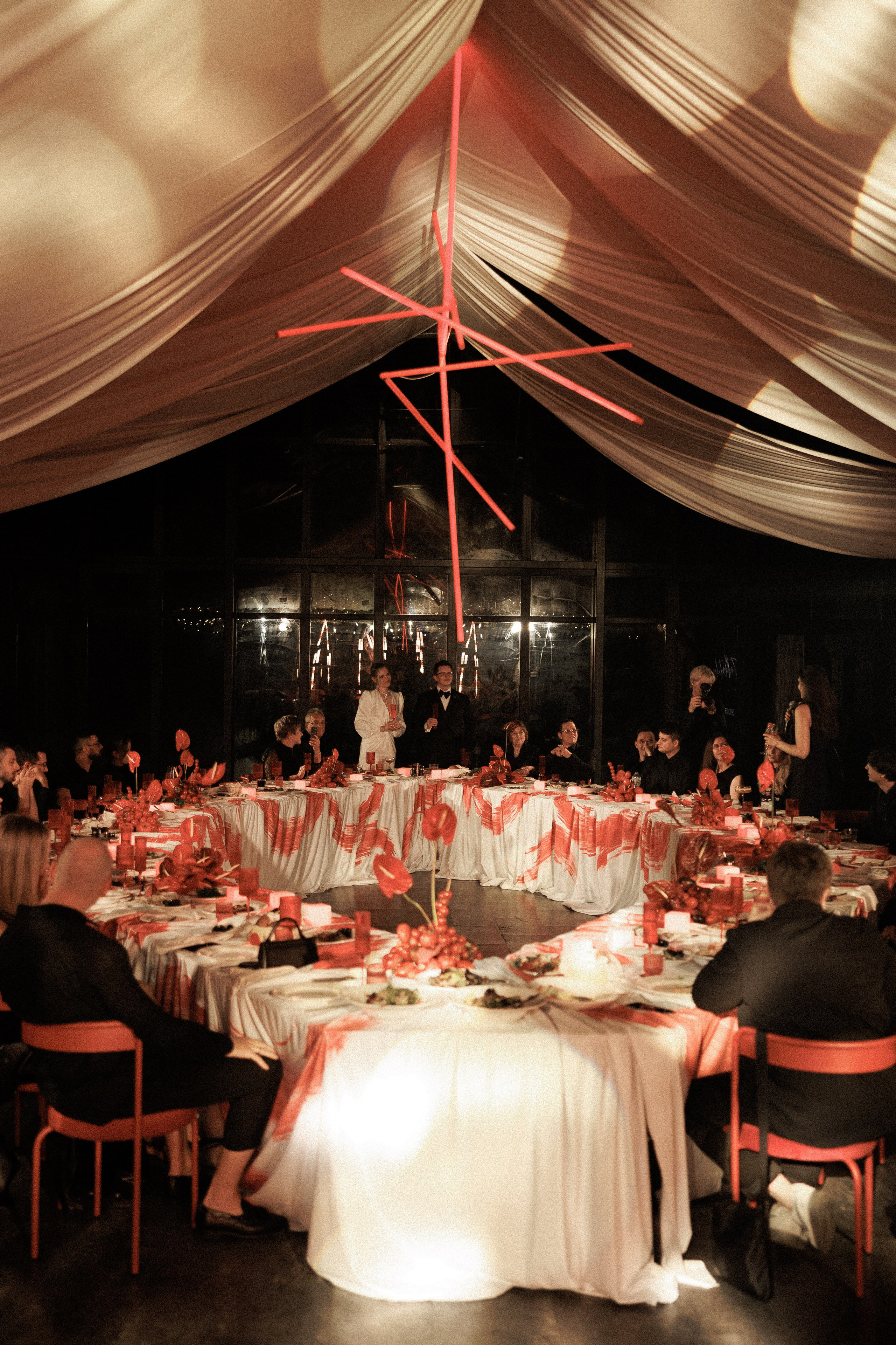 LOVE & HATE | R & N. Свадебный и event-фотограф Иван Волнухин