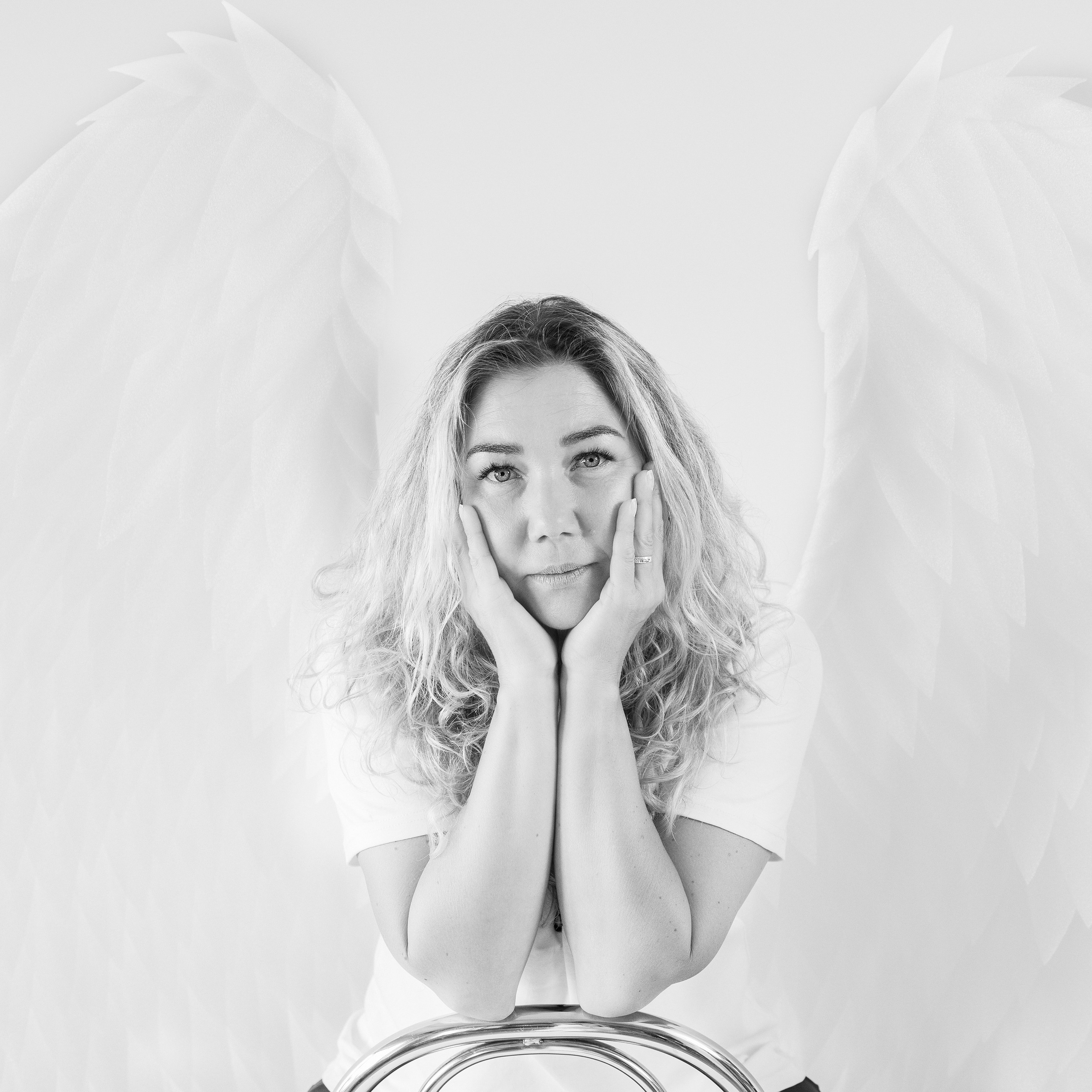 Елена и Светлана. OLGA OLEYNIKOVA Пространство, люди, смыслы