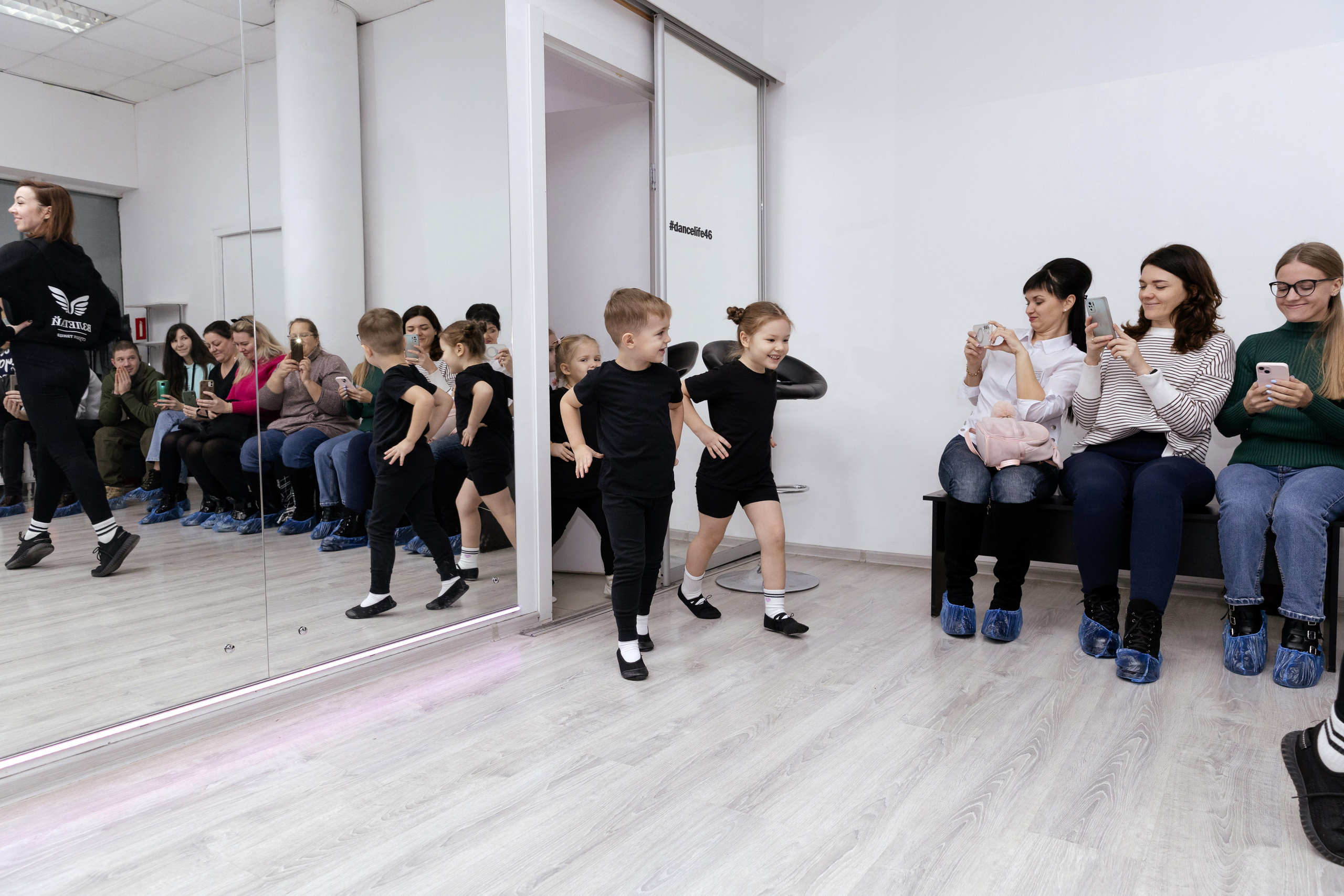 Студия «Взлетай». Открытый урок. Семейный фотограф — Макс Белогрудов