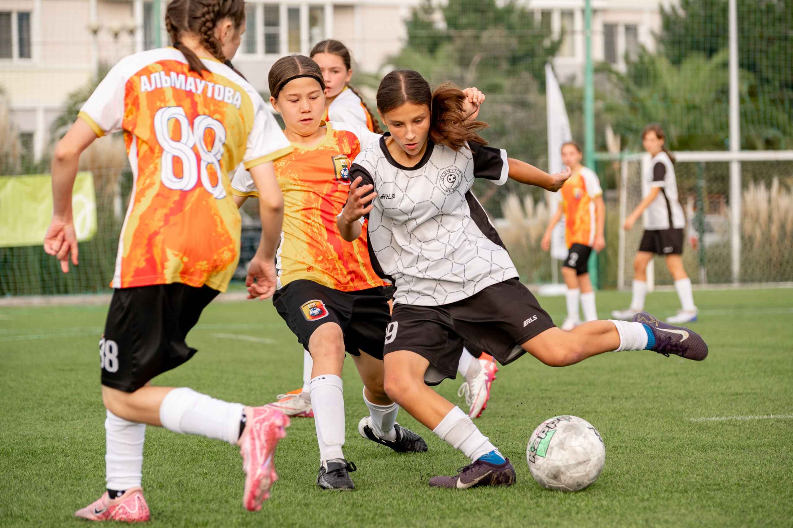 Фестиваль футбола Искра. Девочки. Свадебный и семейный фотограф София Невская