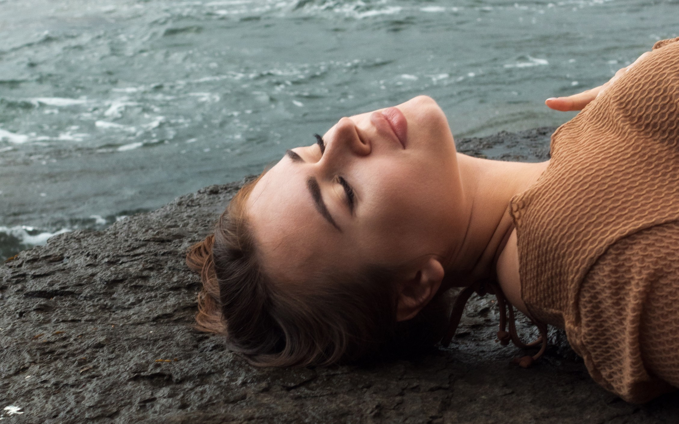 Женская фотосессия во Владивостоке — портретный фотограф