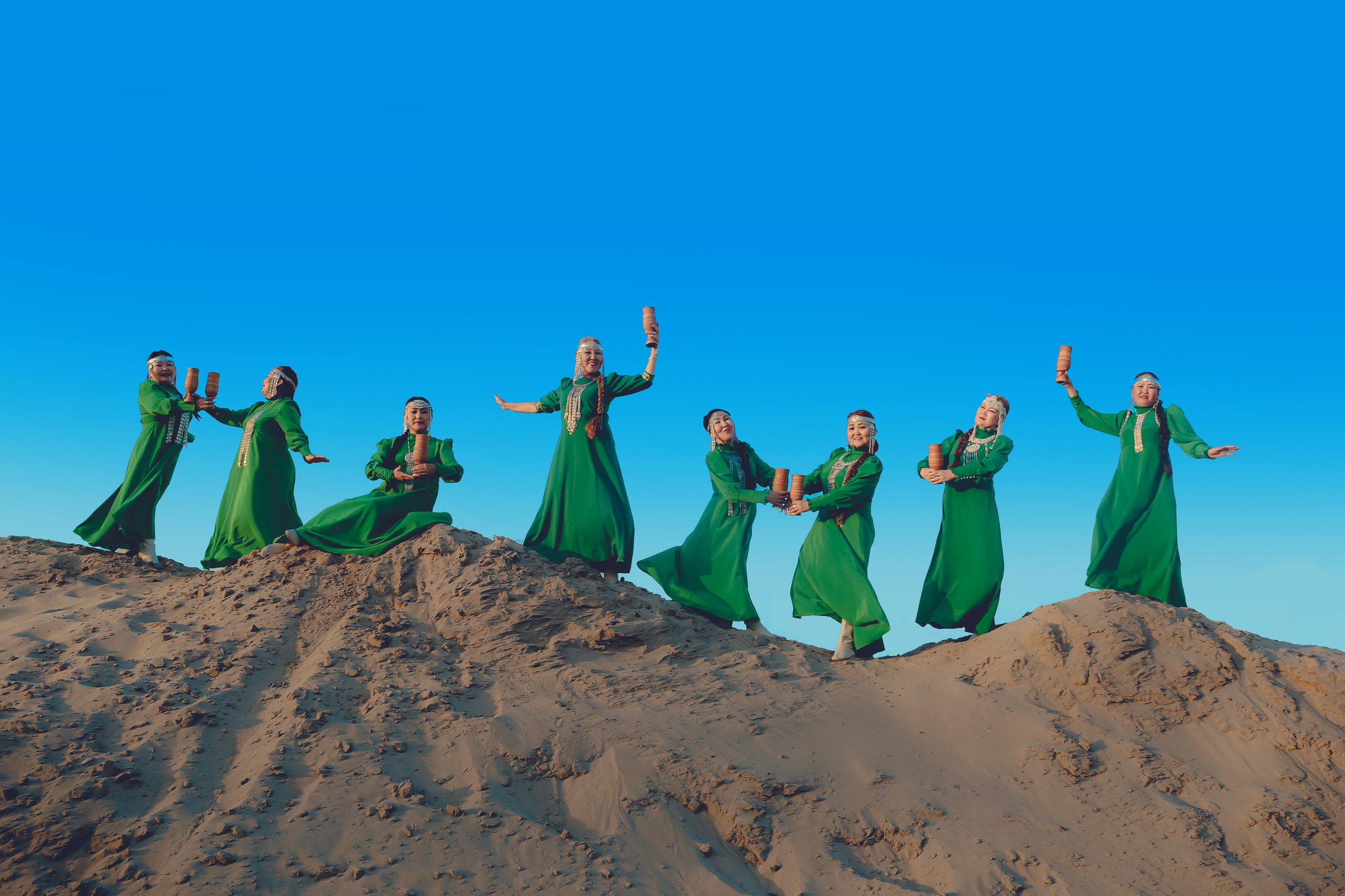 Коллективные. Создаю свой мир через искусство