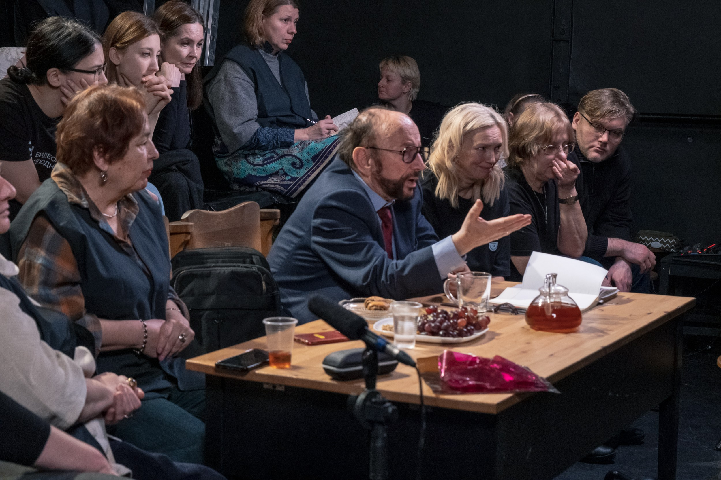 Видеокнига этюдного метода Вениамина Михайловича Фильштинского для социально-художественных проектов. Фотограф в Санкт-Петербурге и Москве Юлия Паршакова