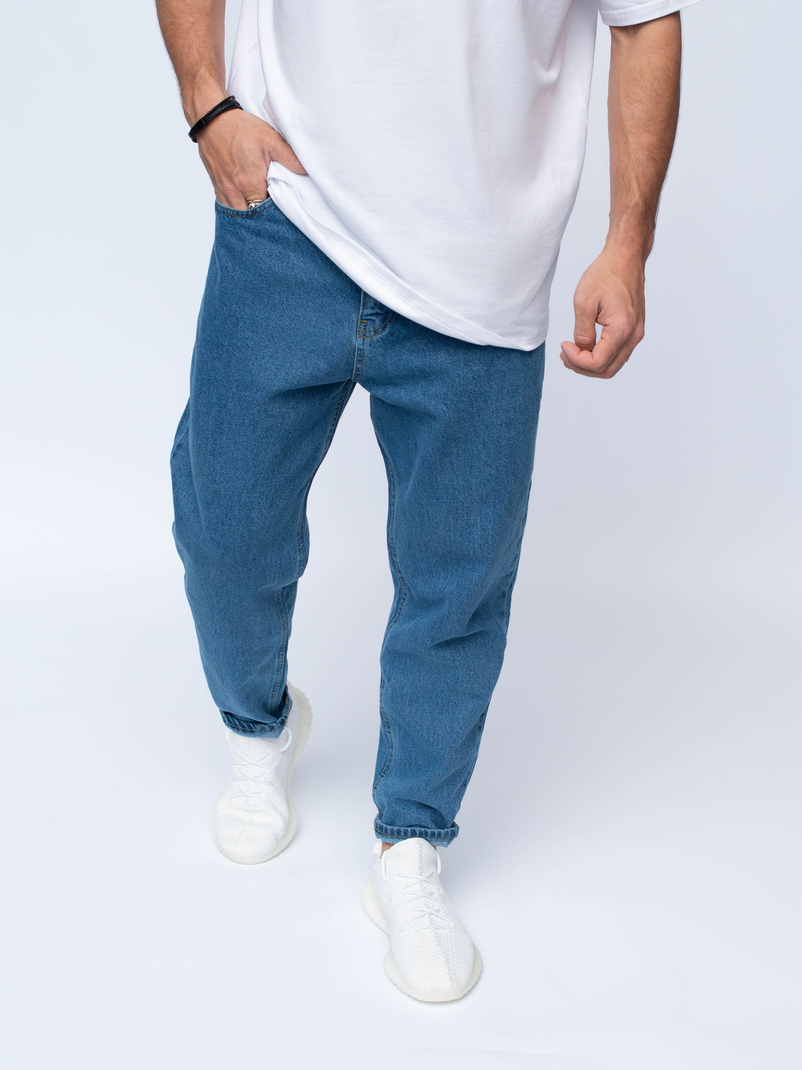 Джинсы для WB. Фотограф Марина Кукляева