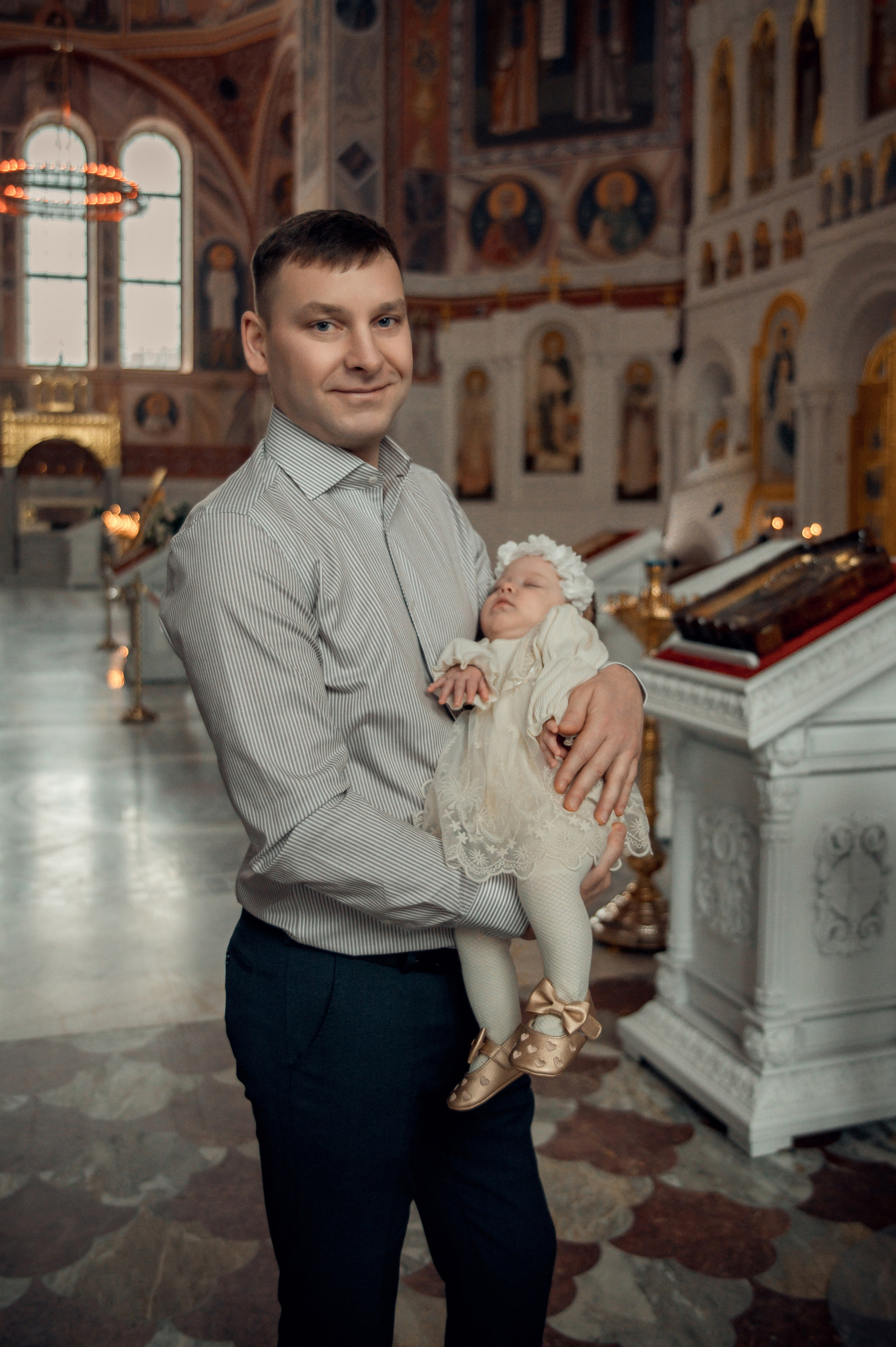 Таинство Крещения Натальи, Собор Александра Невского г. Волгоград. Церковный, семейный и репортажный фотограф Волгоград, Волжский