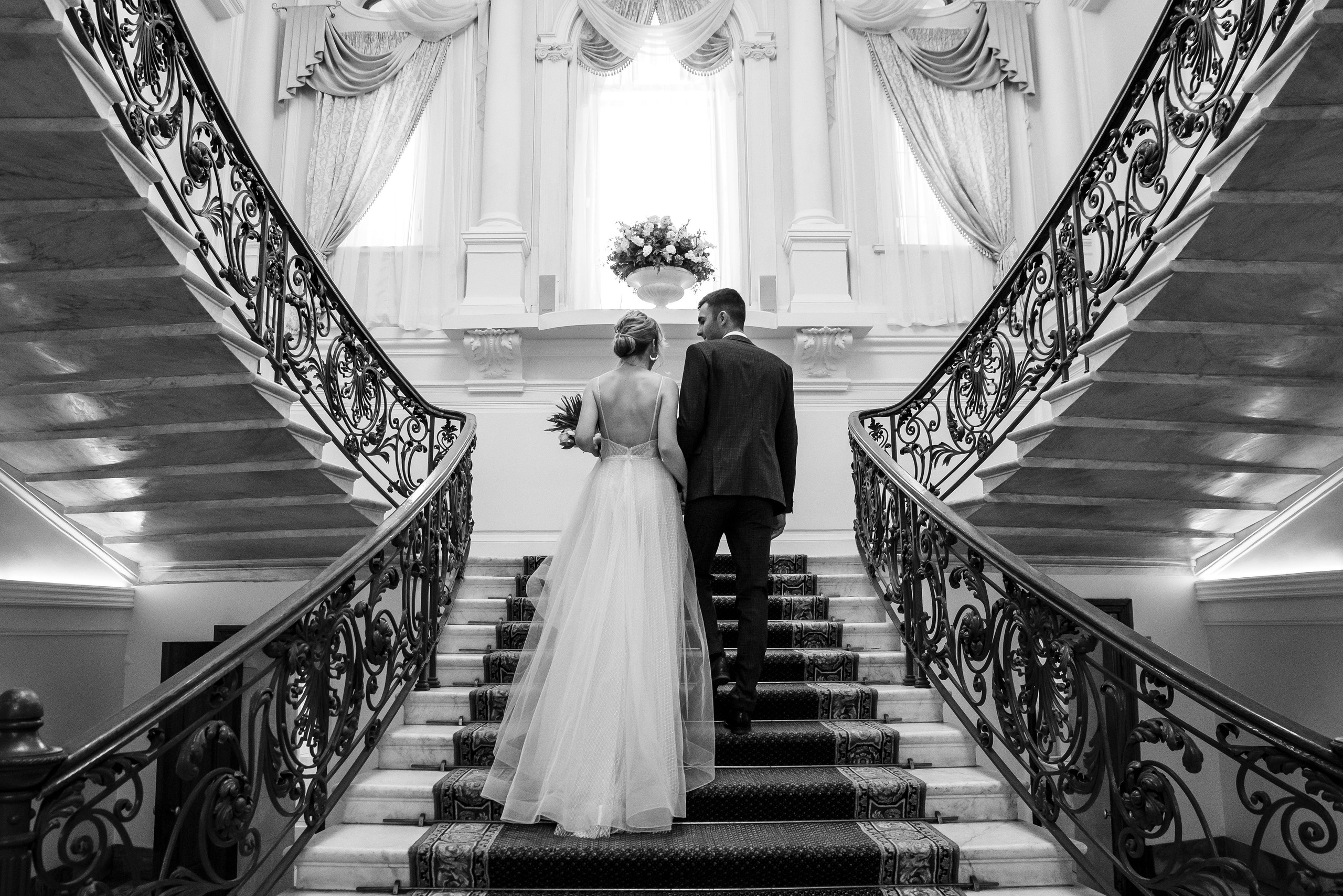 — А может в бар заедем?. Вадим Зименков