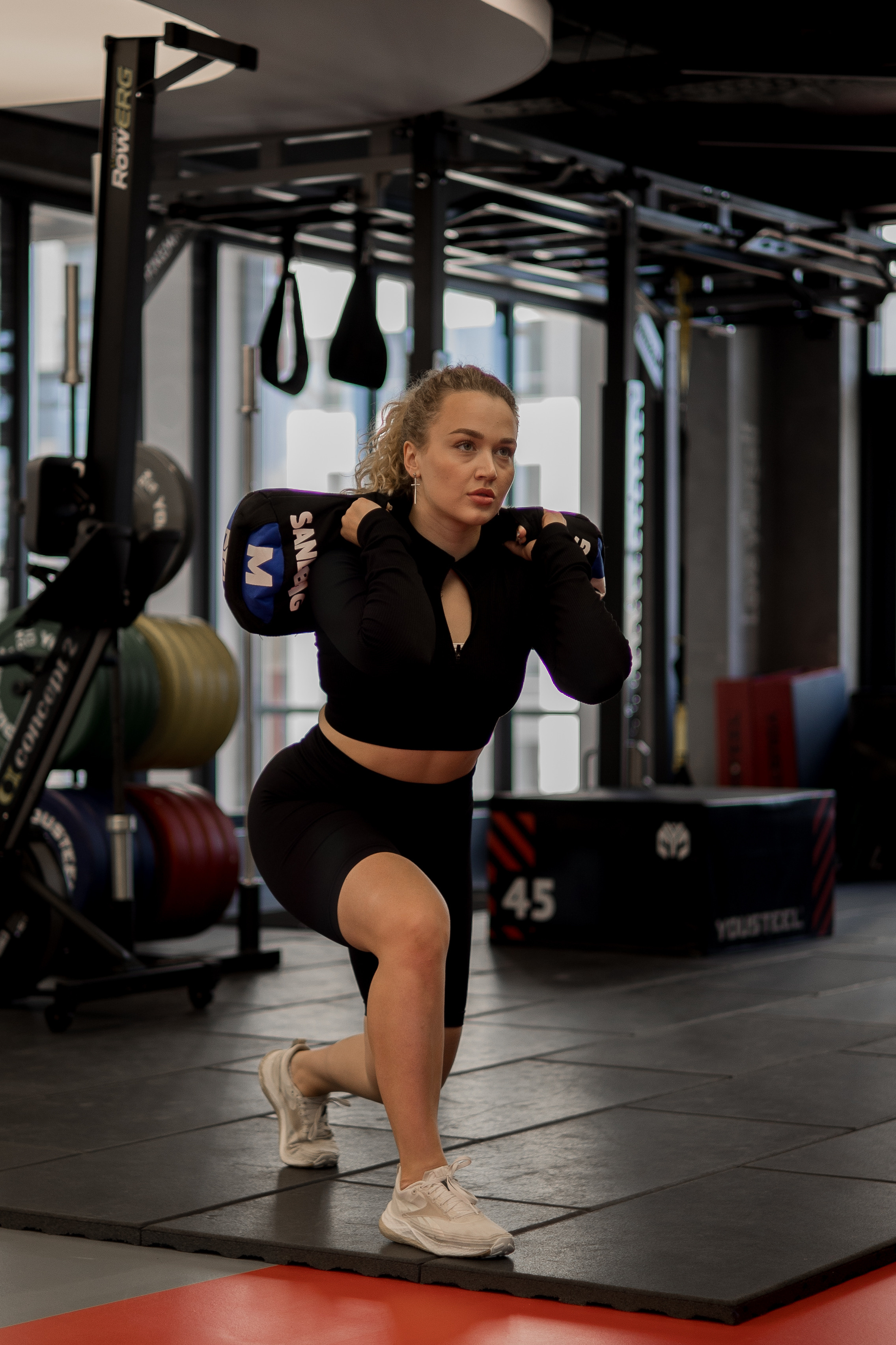 Фотосъёмка World Сlass Нагорный. Женский и свадебный фотограф в Екатеринбурге Екатерина Анохина