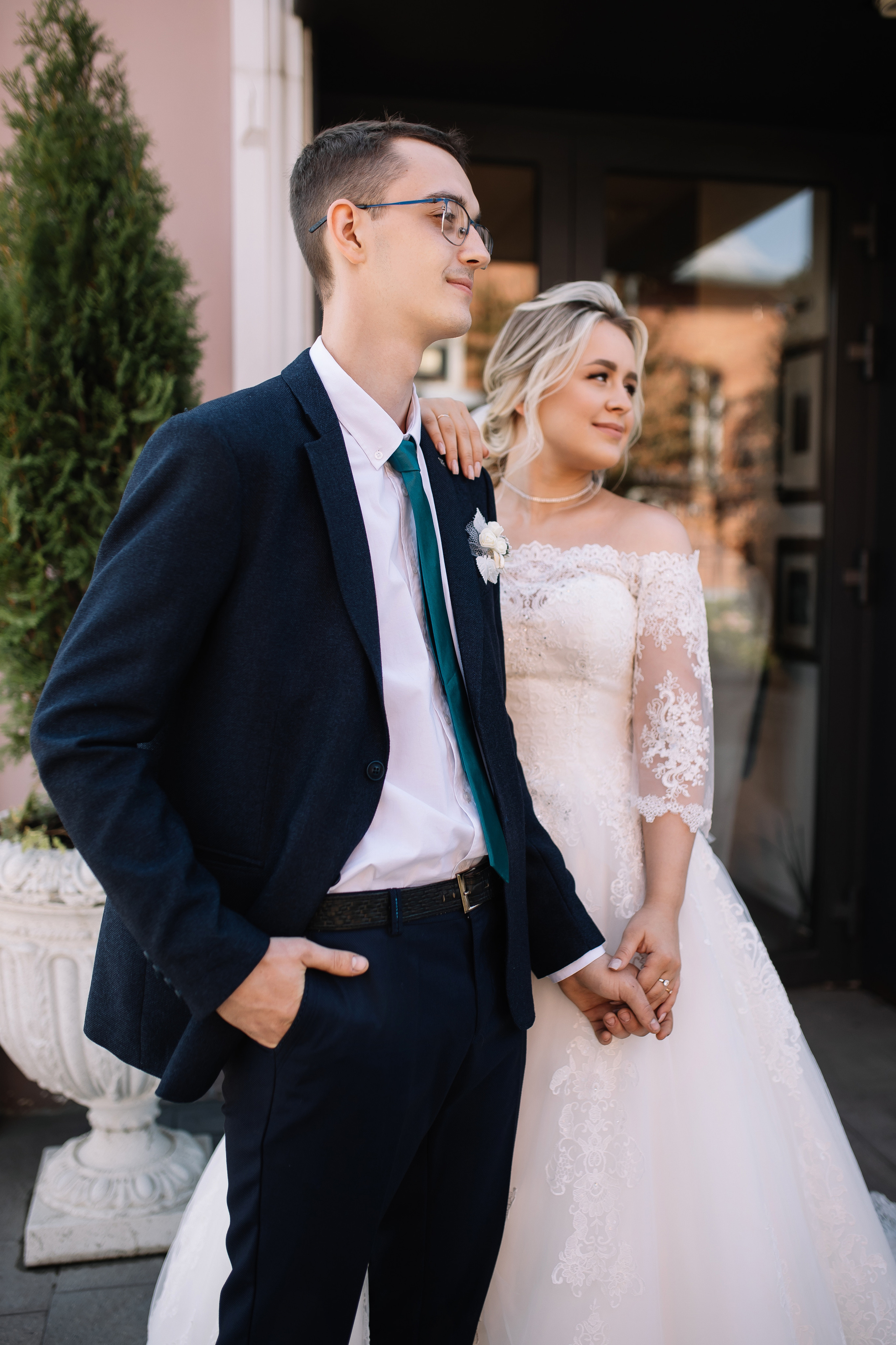 Александр и Кристина. Свадебный фотограф и видеограф в Омске — Виталий и Алёна Орлянд