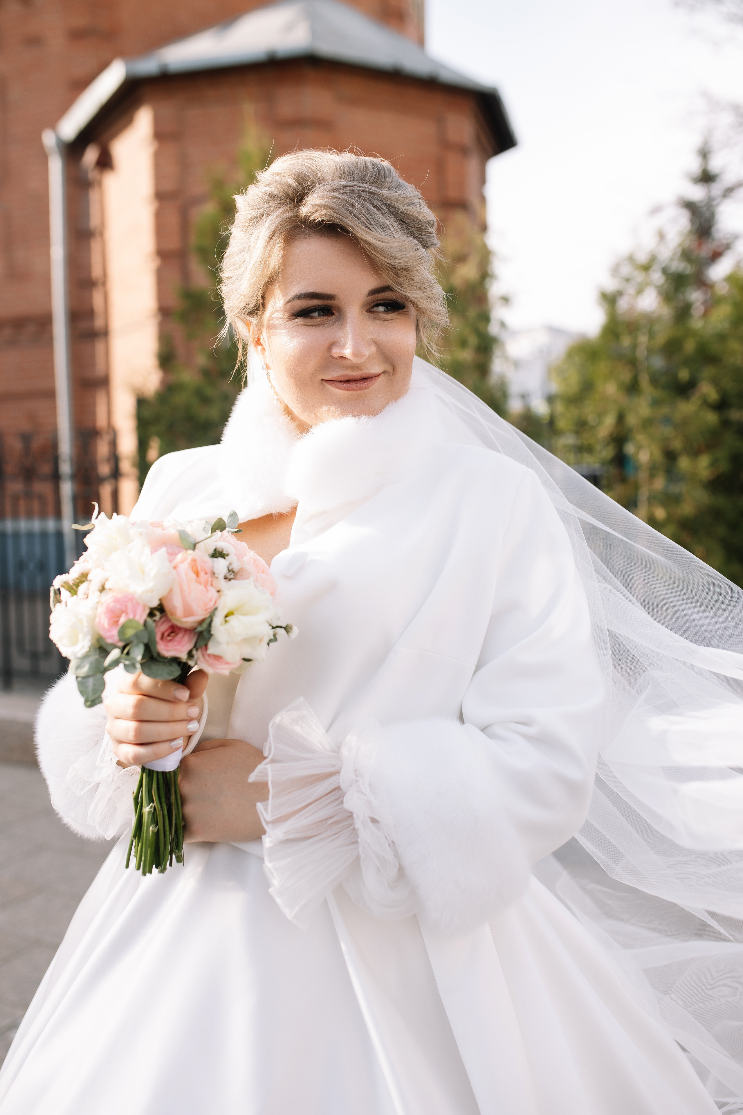 Артём и Анастасия. Свадебный фотограф и видеограф в Омске — Виталий и Алёна Орлянд