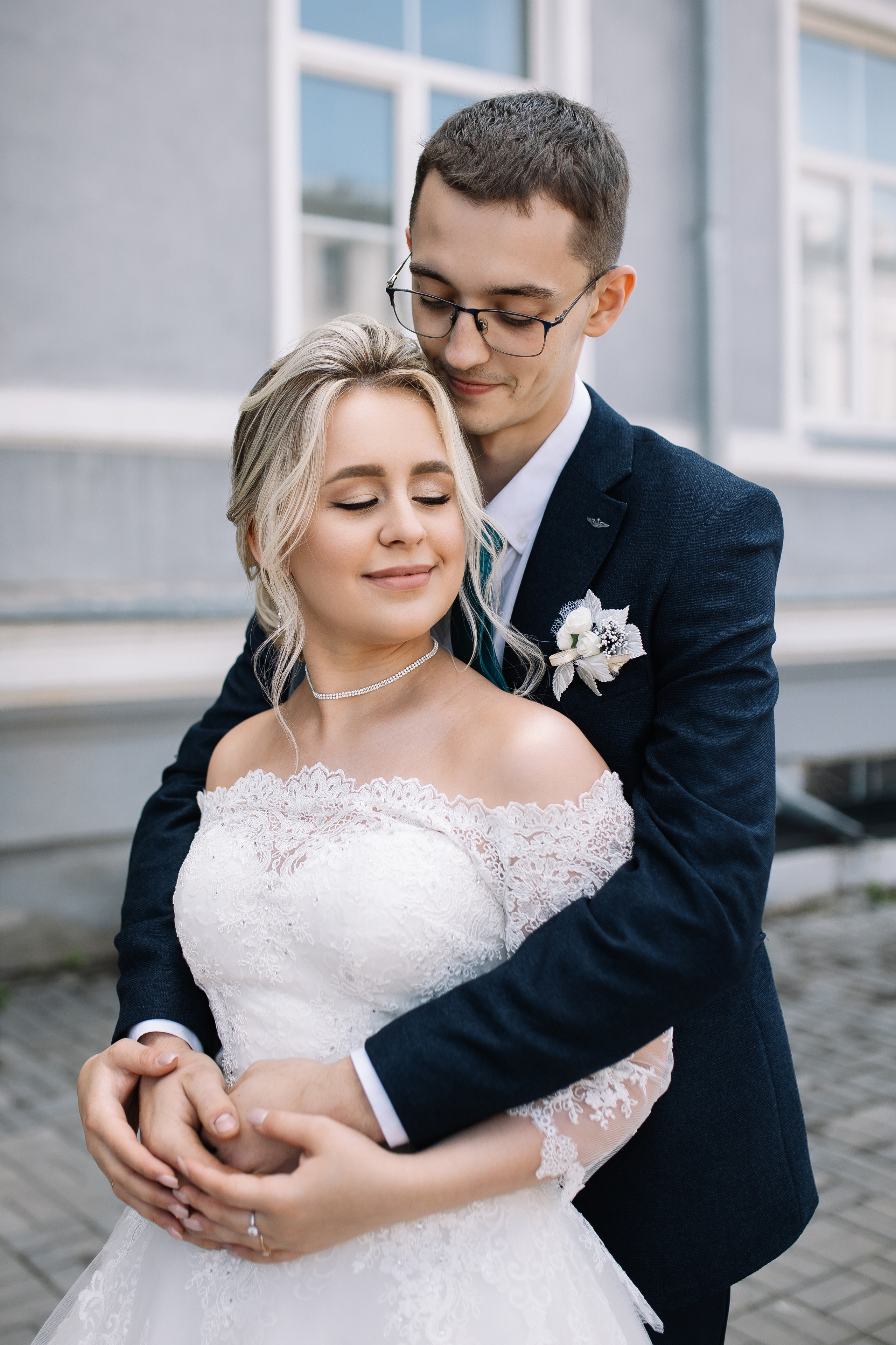 Александр и Кристина. Свадебный фотограф и видеограф в Омске — Виталий и Алёна Орлянд