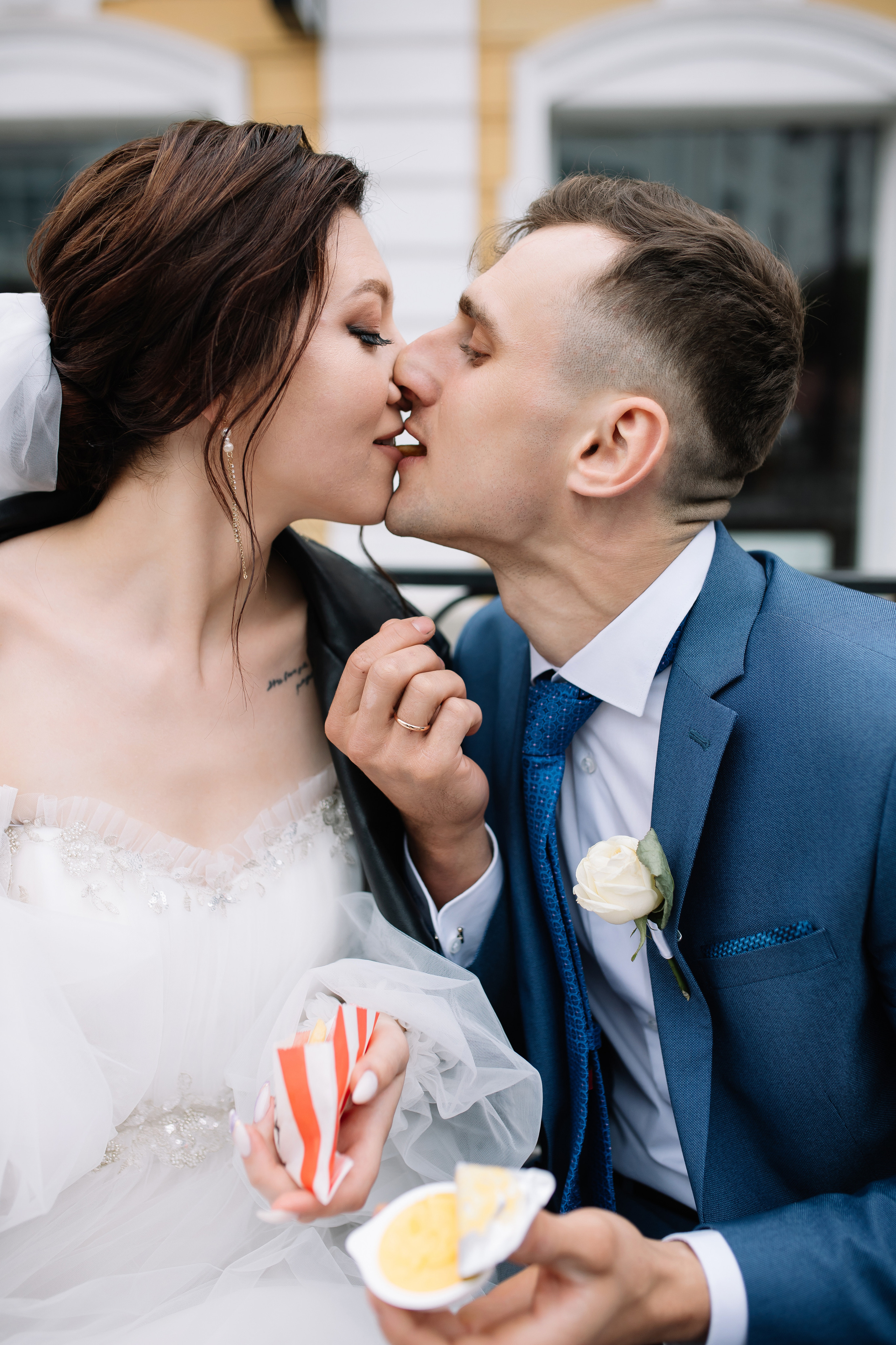 Сергей и Елизавета. Свадебный фотограф и видеограф в Омске — Виталий и Алёна Орлянд