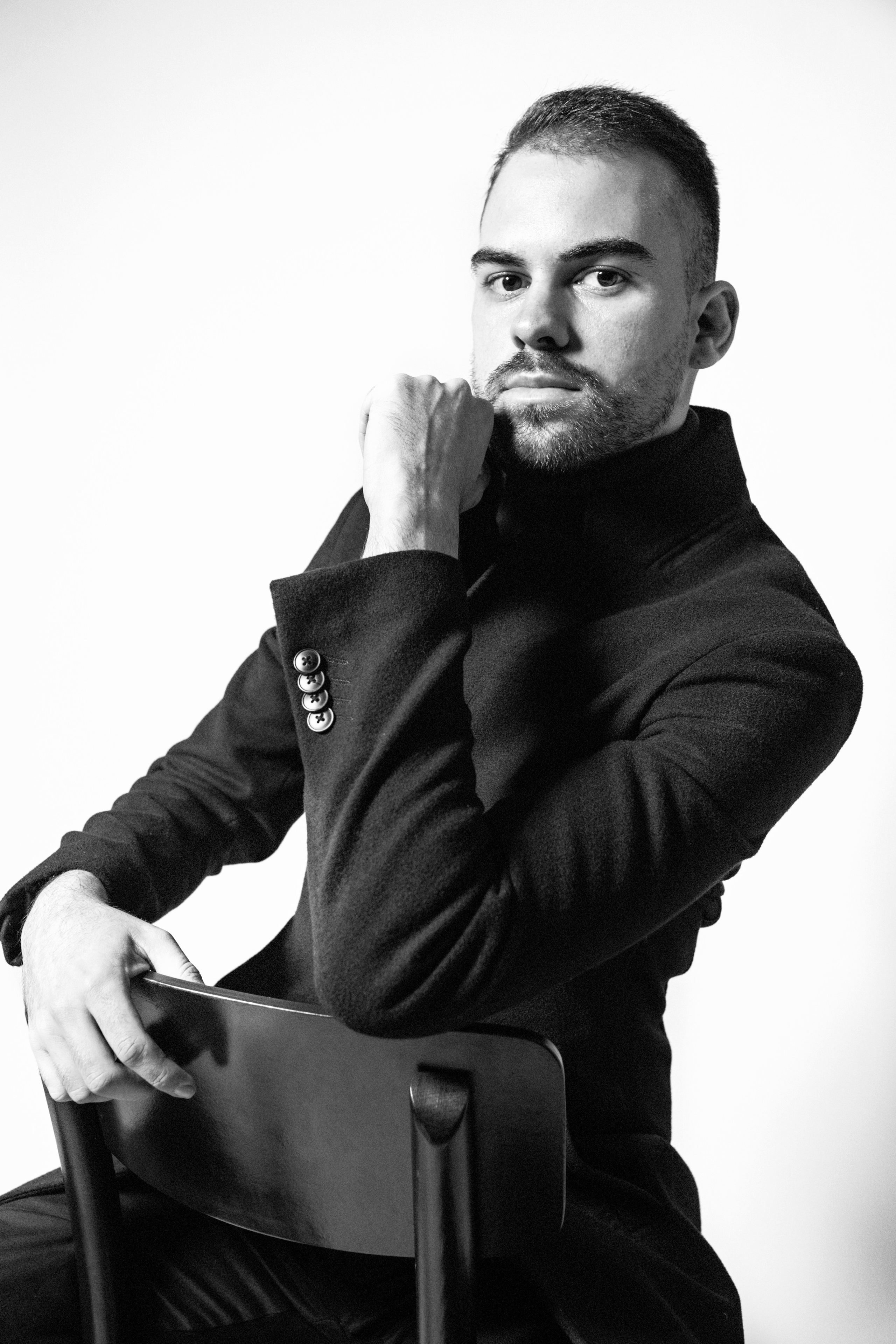 DANIEL. Anastasiia Antoniuk portrait, family and couple photographer, Portugal