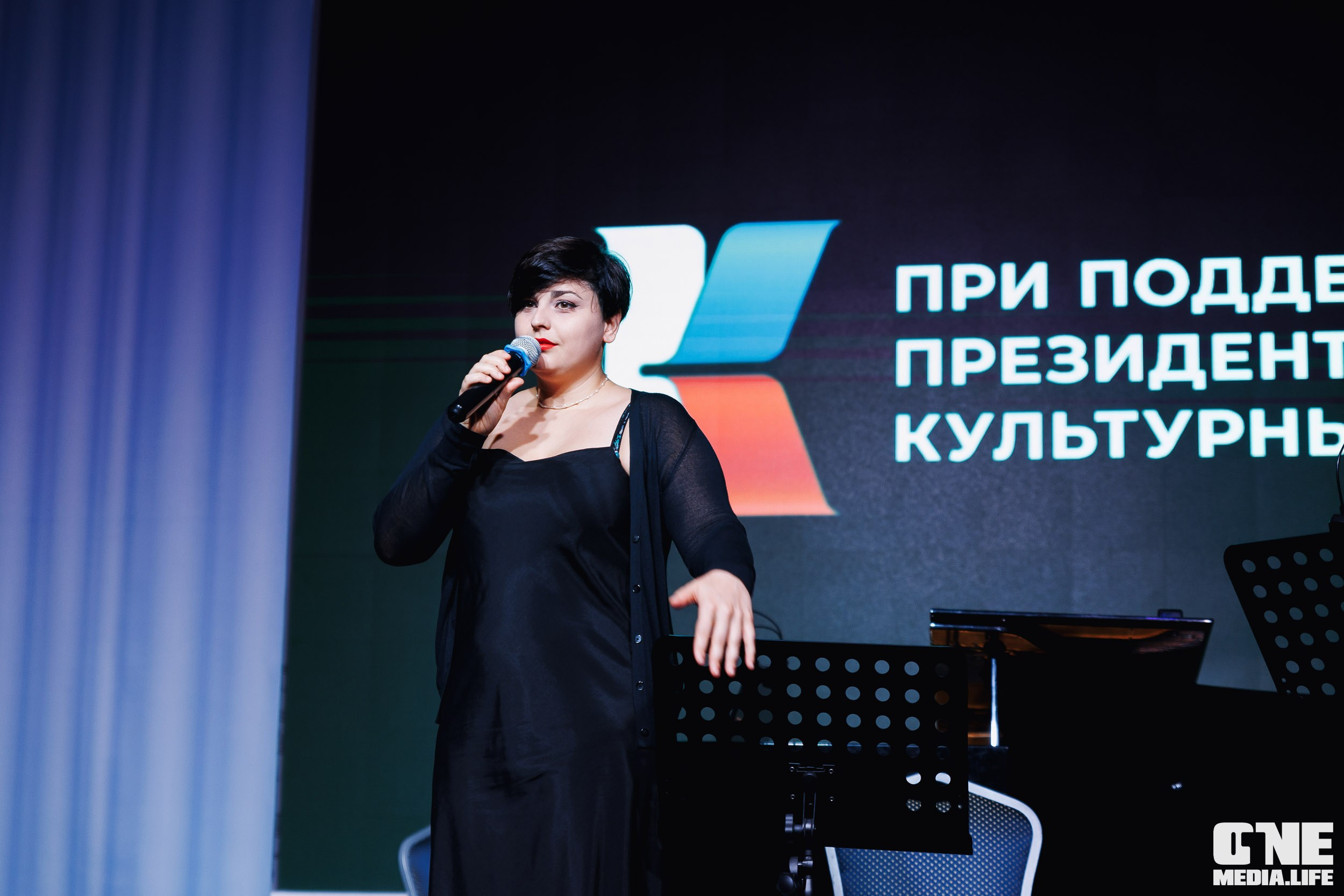 Фоторепортаж из Янтарь Холла. One Media Life: фоторепортажи, фотоотчеты с мероприятий и заведений