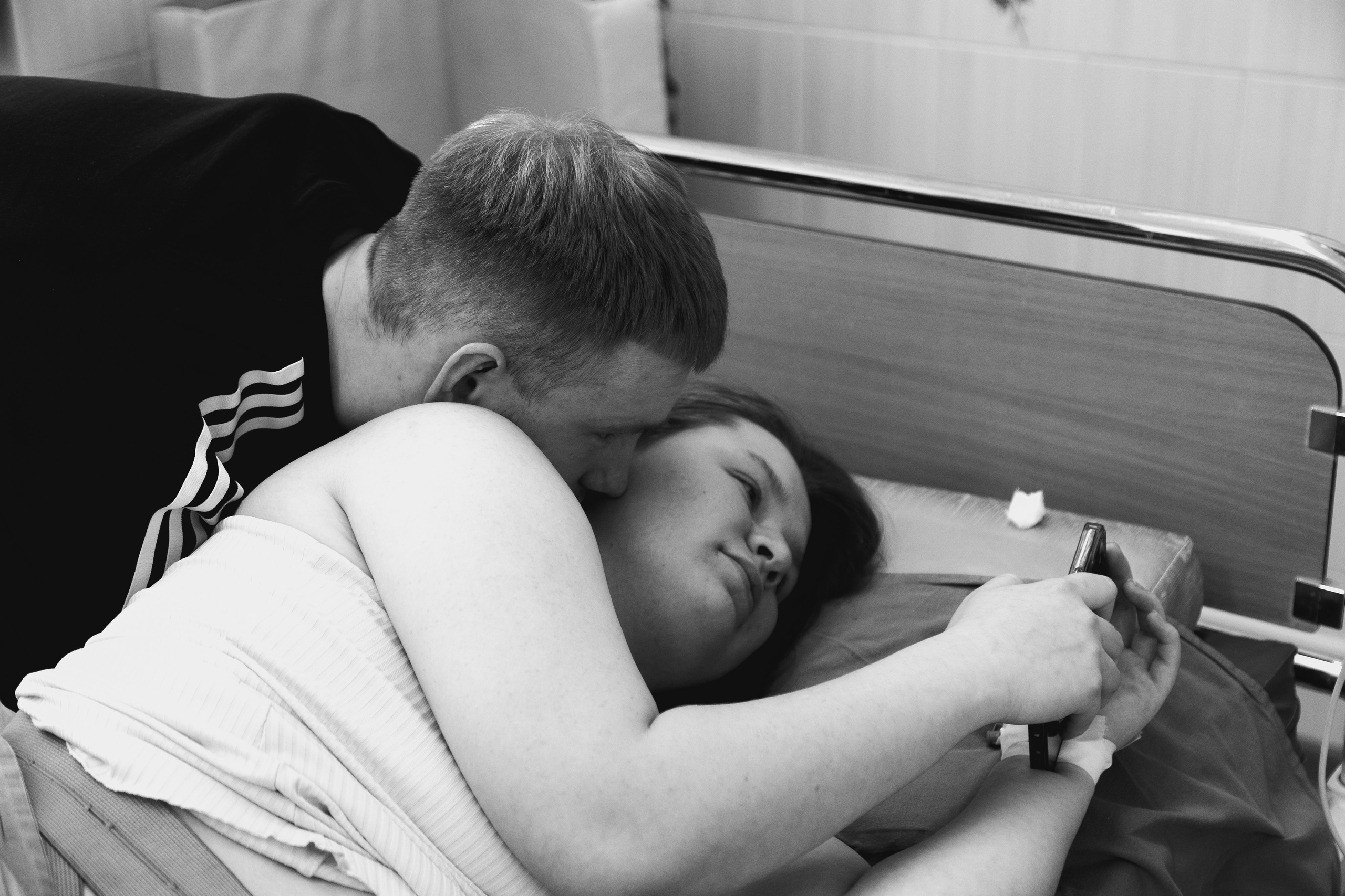 РОДЫ. МЕДИЦИНСКИЙ РЕПОРТАЖ О РОЖДЕНИИ РЕБЕНКА. ФОТОГРАФ АЛЕКСАНДРА ПЕРМЯКОВА