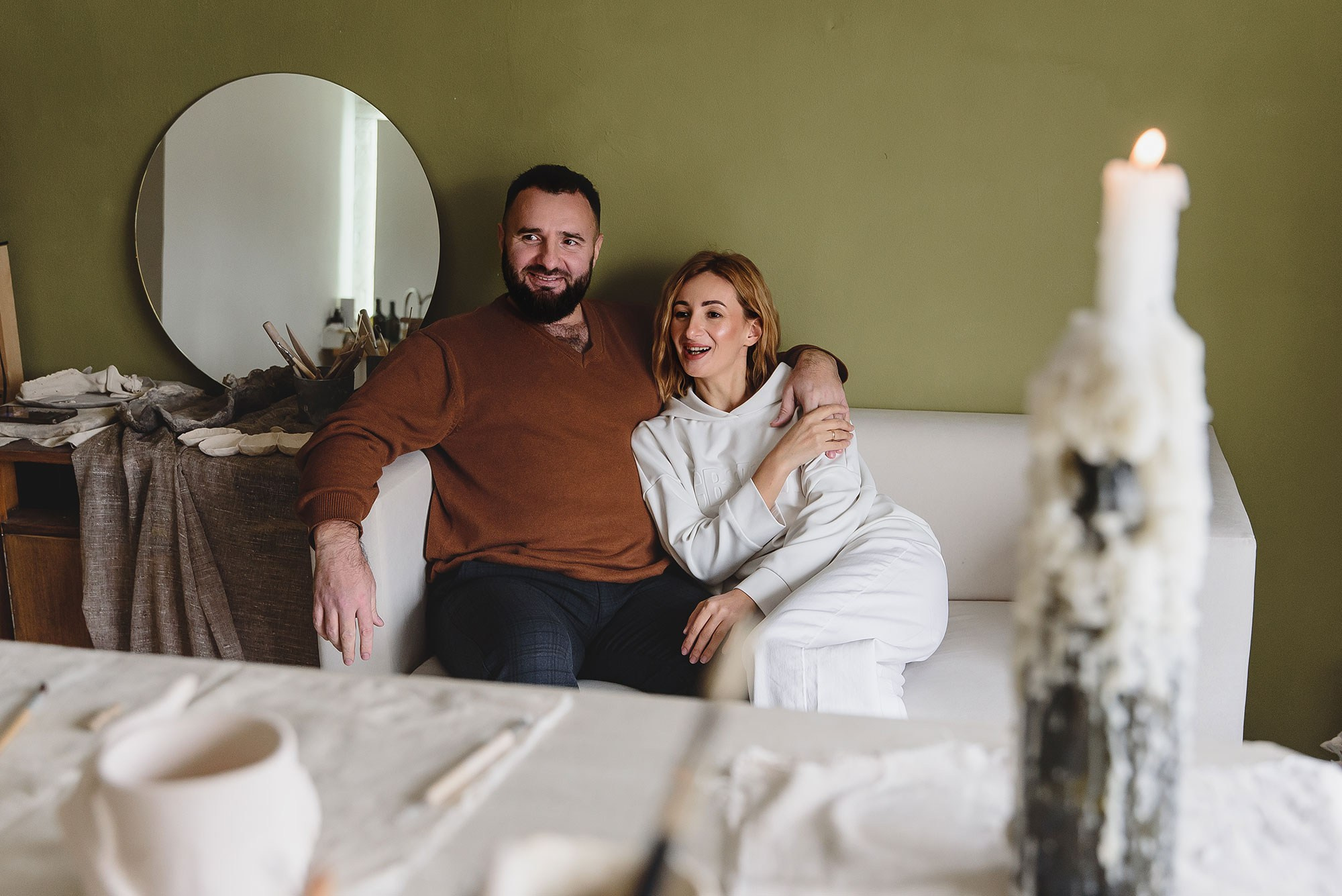 семейная фотосессия в Крыму, семейный фотограф Ольга Юзюк, семейная фотосессия в студии, семейная фотосессия в гончарной, семейная фотосессия лайфстайл, семейный фотограф в крыму