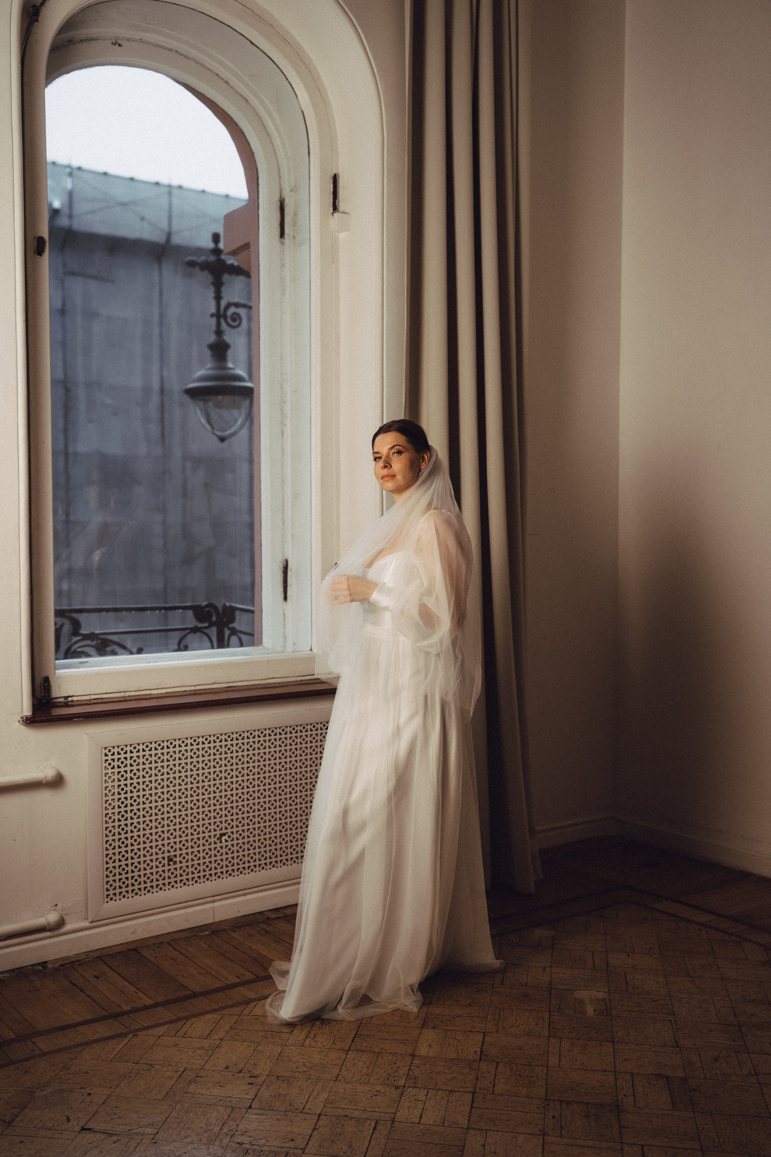 СВАДЕБНАЯ СЬЕМКА ВО ВТОРОМ ДВОРЦЕ (ДЕКАБРЬ) ТАКЖЕ СЬЕМКА В СТУДИИ НА ЧЕРНЫШЕВСКОЙ. Профессиональный фотограф, Санкт-Петербург — Виктория Богомолова