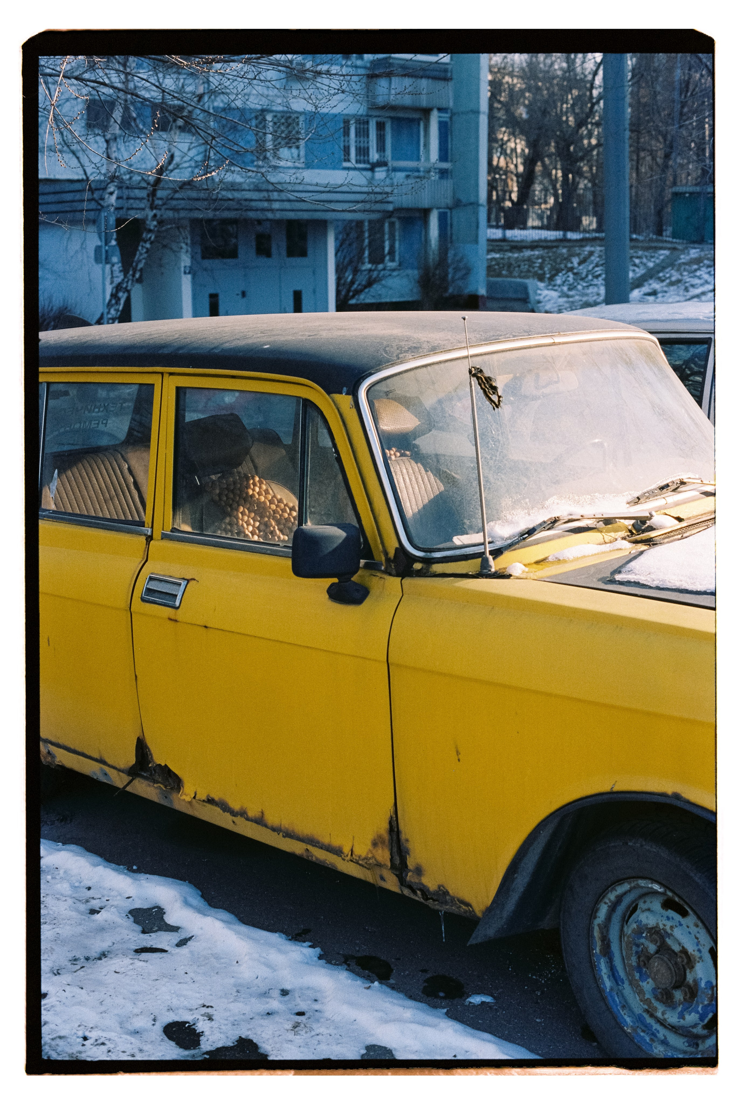 CARS. ANNA — PHOTOGRAPHER