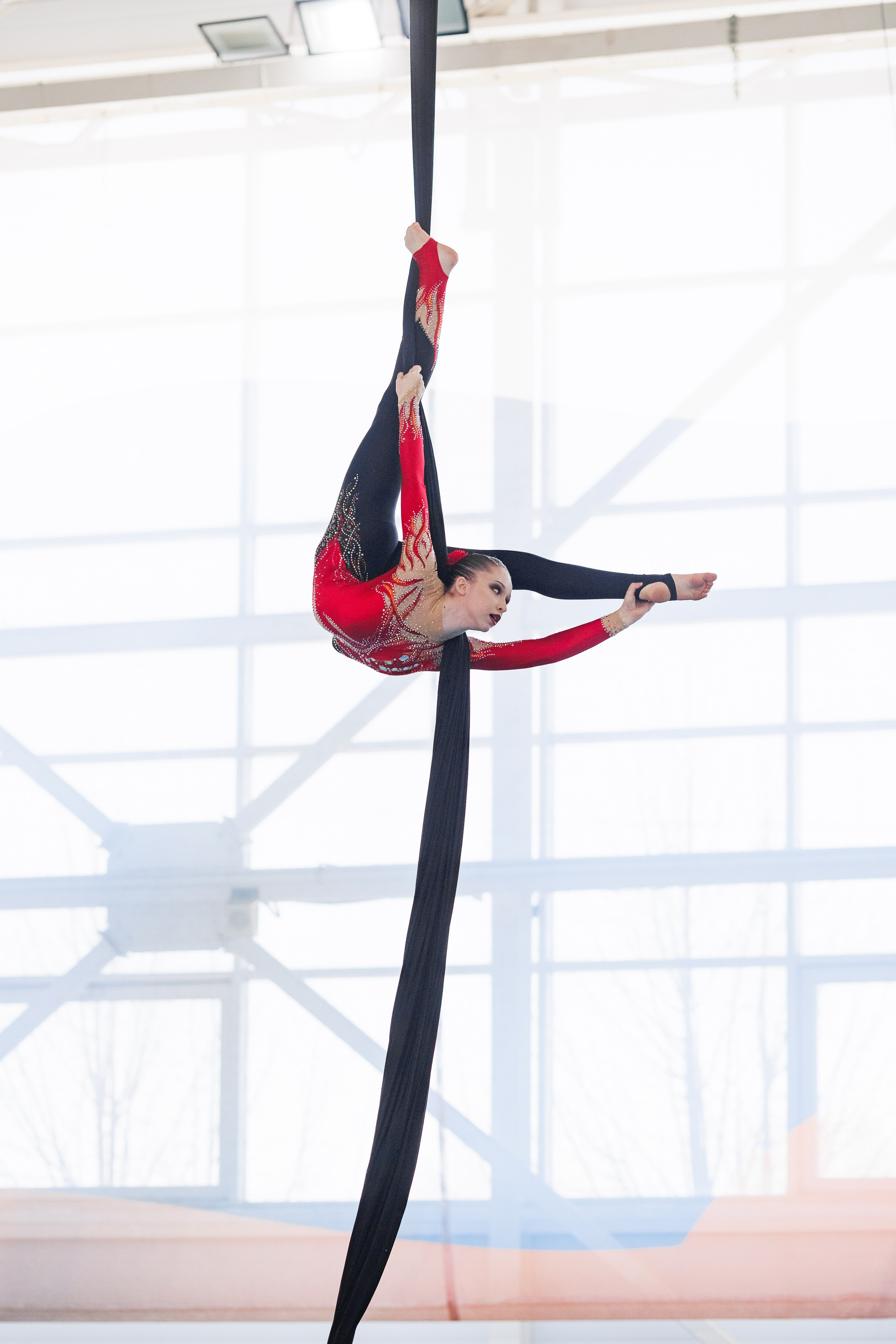 Воздушная гимнастика. Фотограф Шейдаев Эмин г. Волгоград