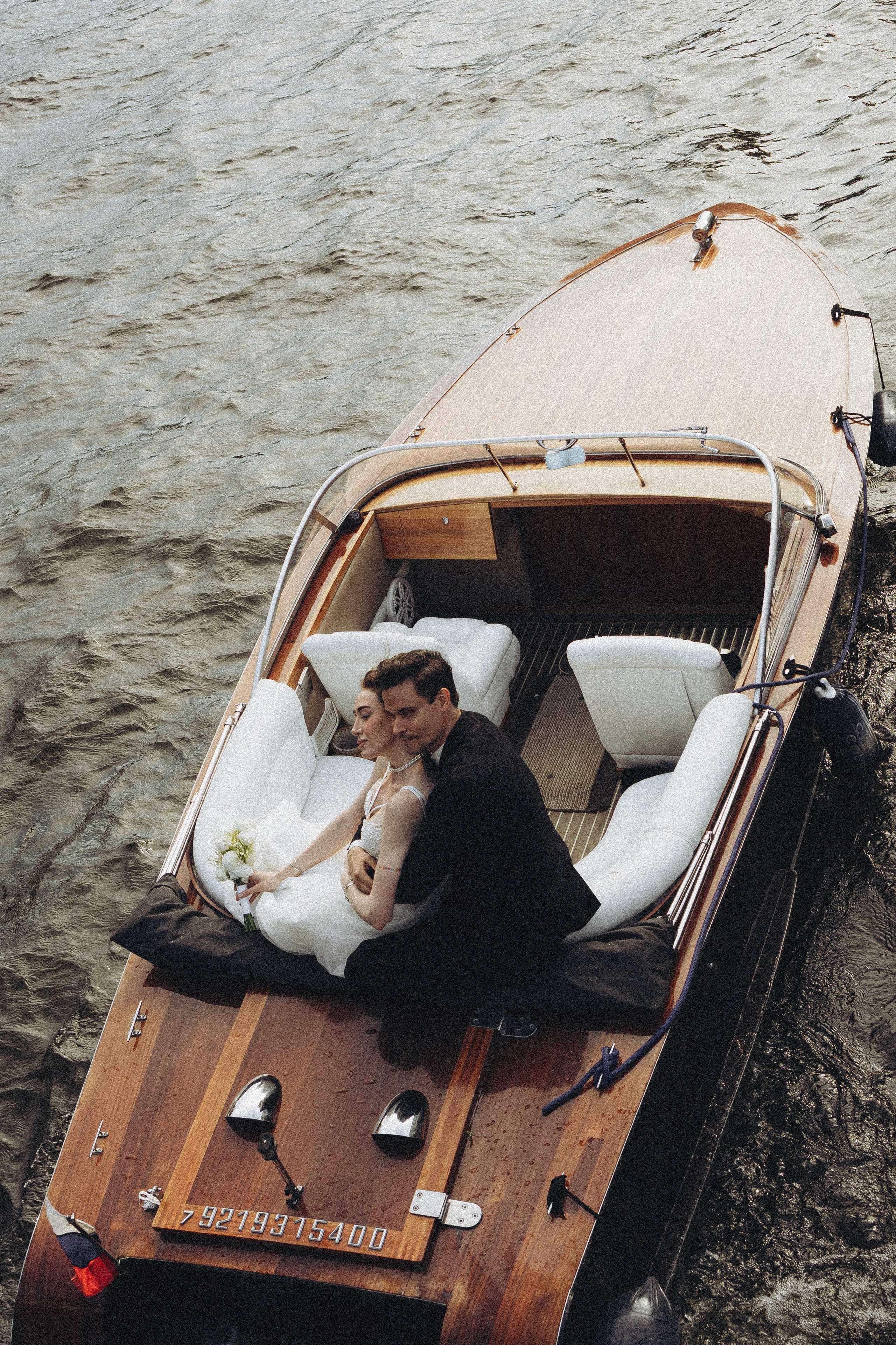 СВАБЕДНАЯ СЬЕМКА В СТУДИИ В ЦЕТРЕ САНТК-ПЕТЕРБУРГА. Профессиональный фотограф, Санкт-Петербург — Виктория Богомолова