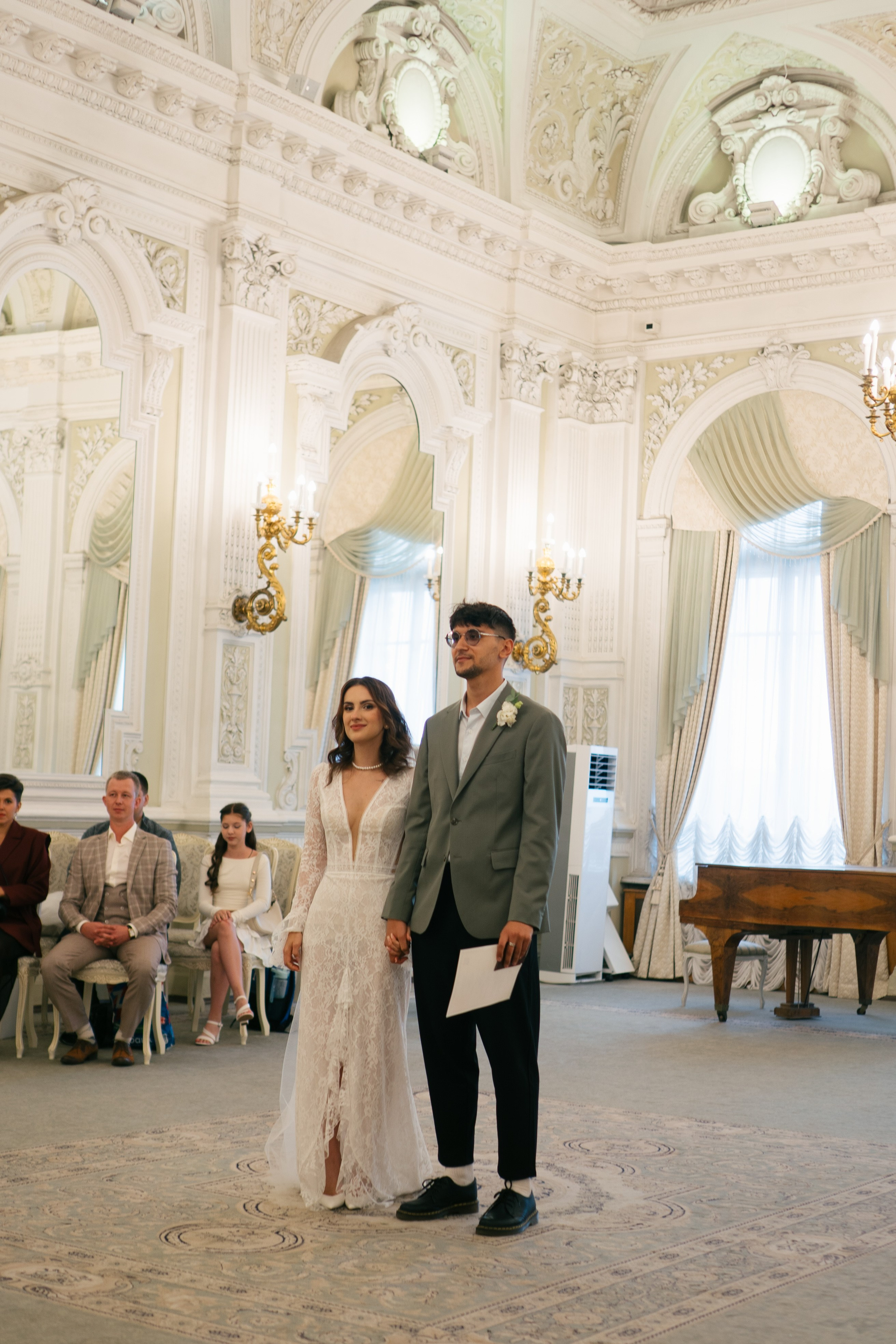 СЪЁМКИ В ПЕРВОМ ДВОРЦЕ ПРОГУЛКА И СТУДИЯ. Профессиональный фотограф, Санкт-Петербург — Виктория Богомолова