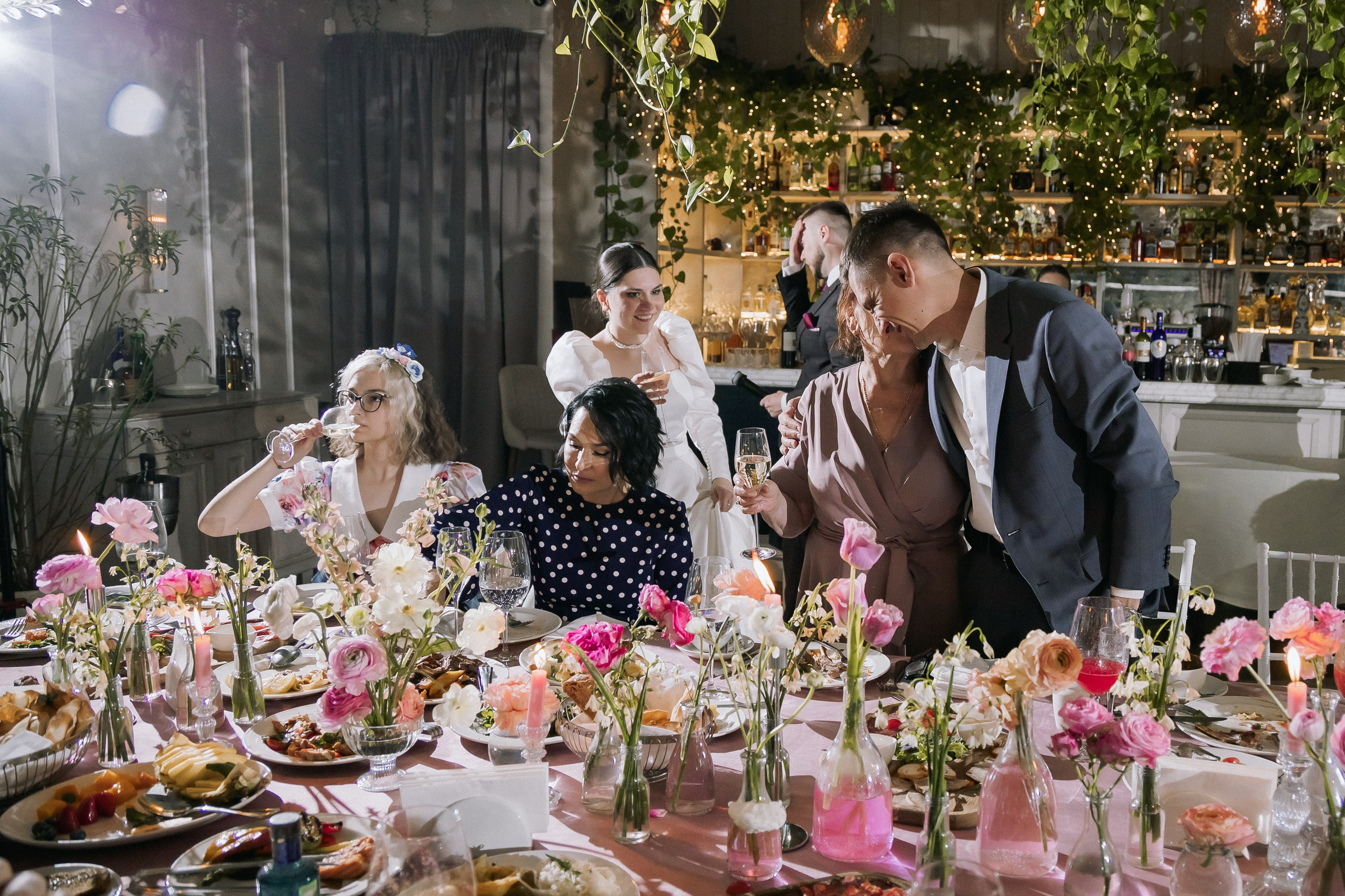 Яна и Святослав. Свадебный день. Свадебная фотография. Арина Рубах