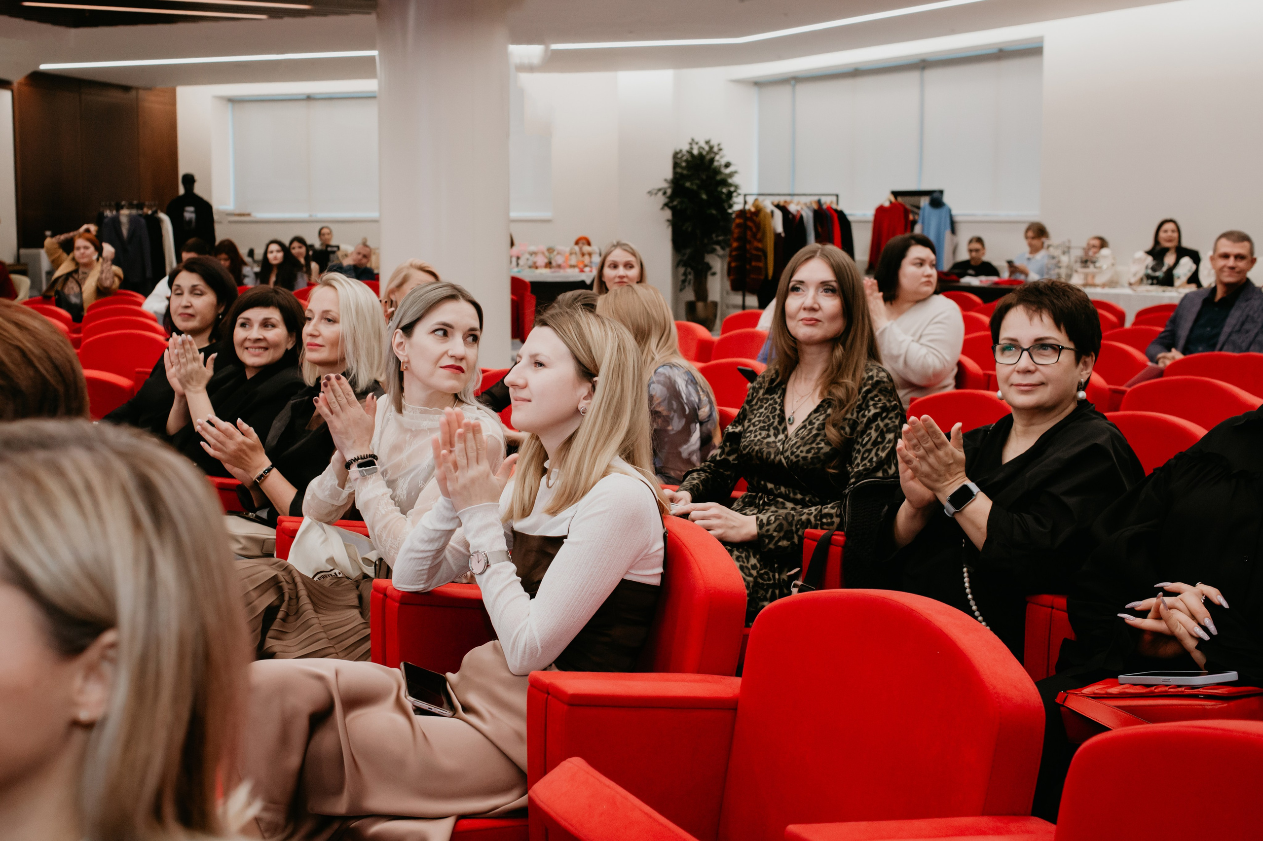 Конференция. Сила объединения. Фотограф в Челябинске Ополихина Анна