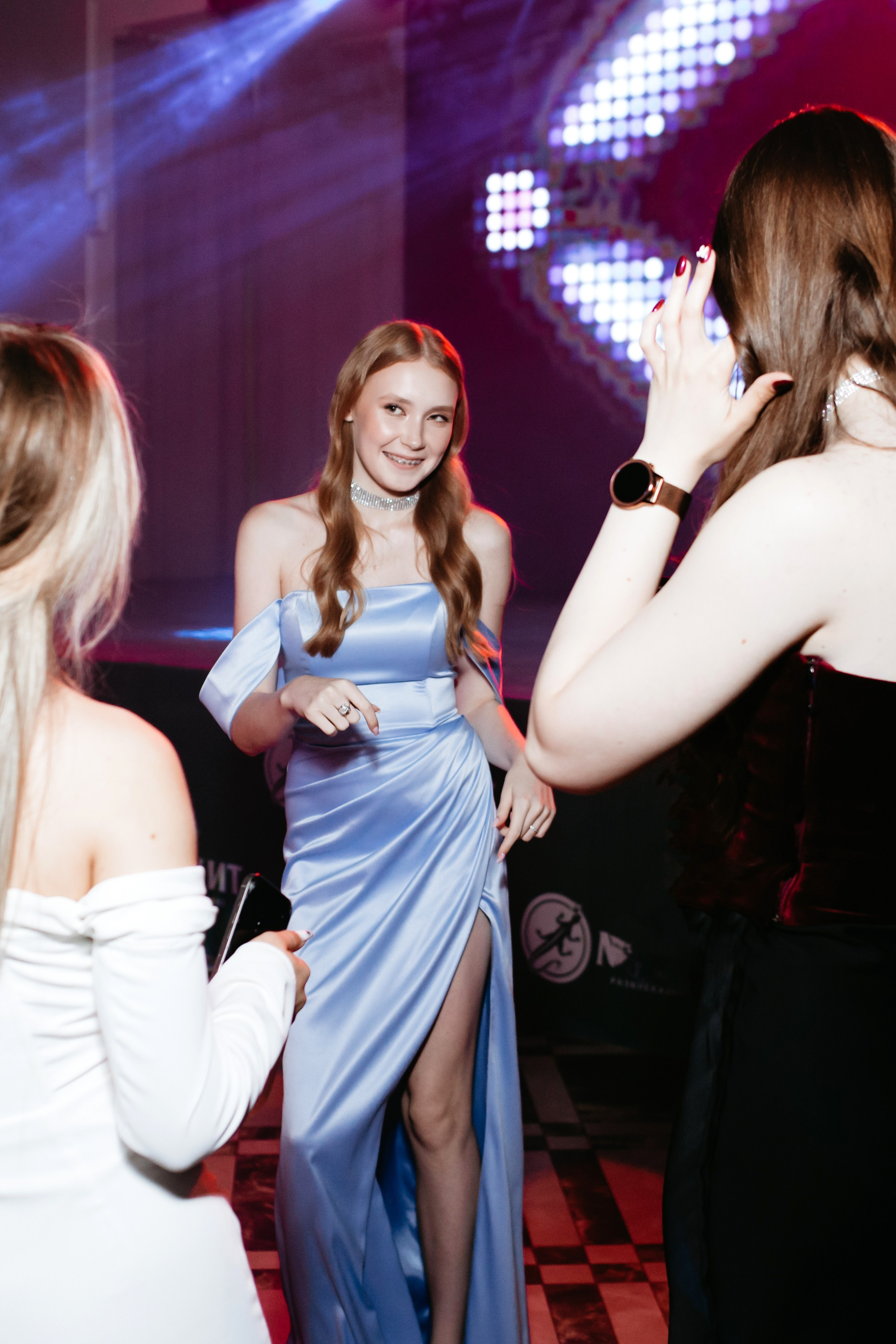 Выпускной 2025 (9класс) 124 школа. Фотограф в Челябинске Ополихина Анна