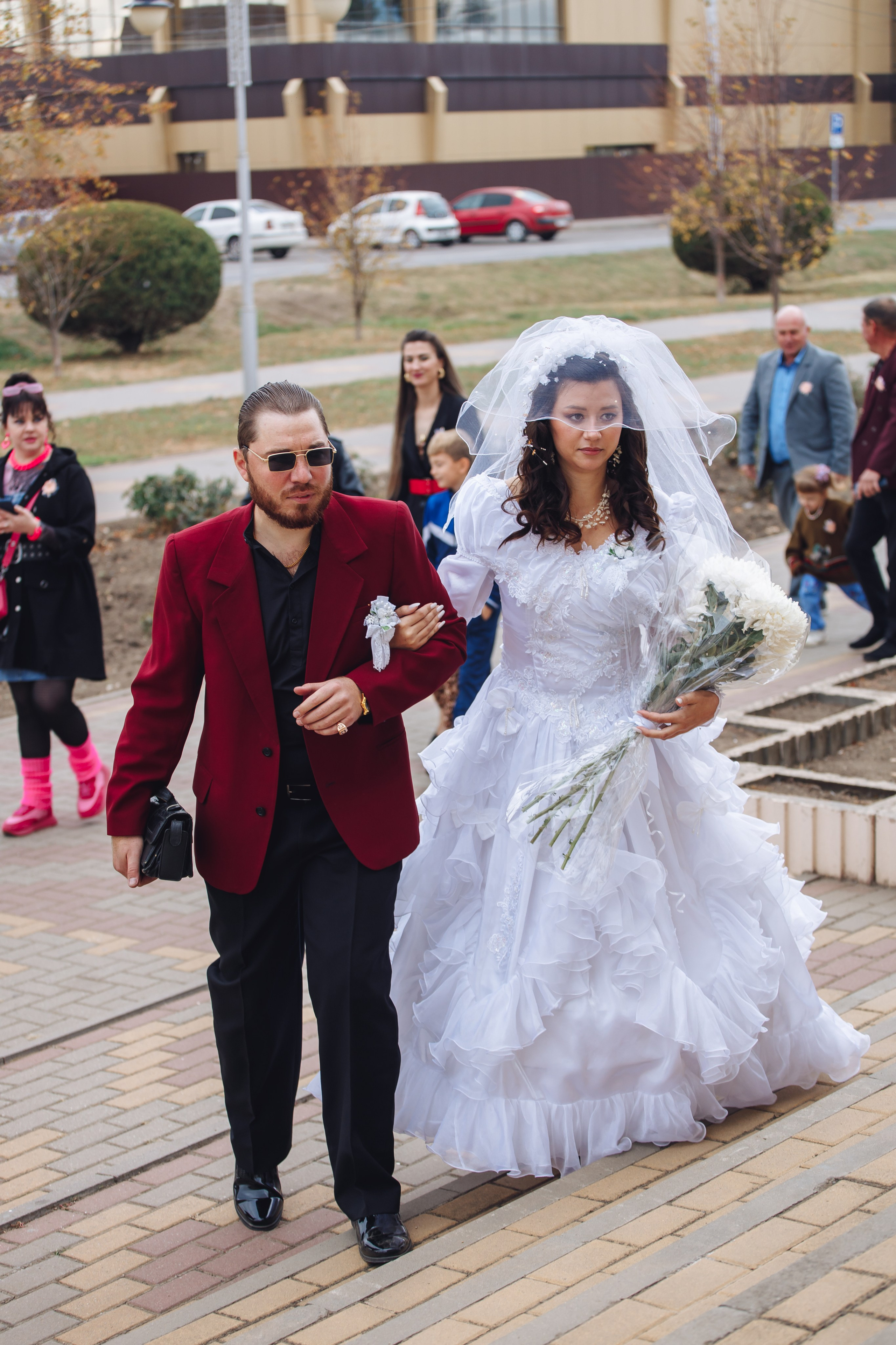 Свадебная фотосессия в стиле 90-х. Свадебный и семейный фотограф в Краснодарском крае Мария Данилкина