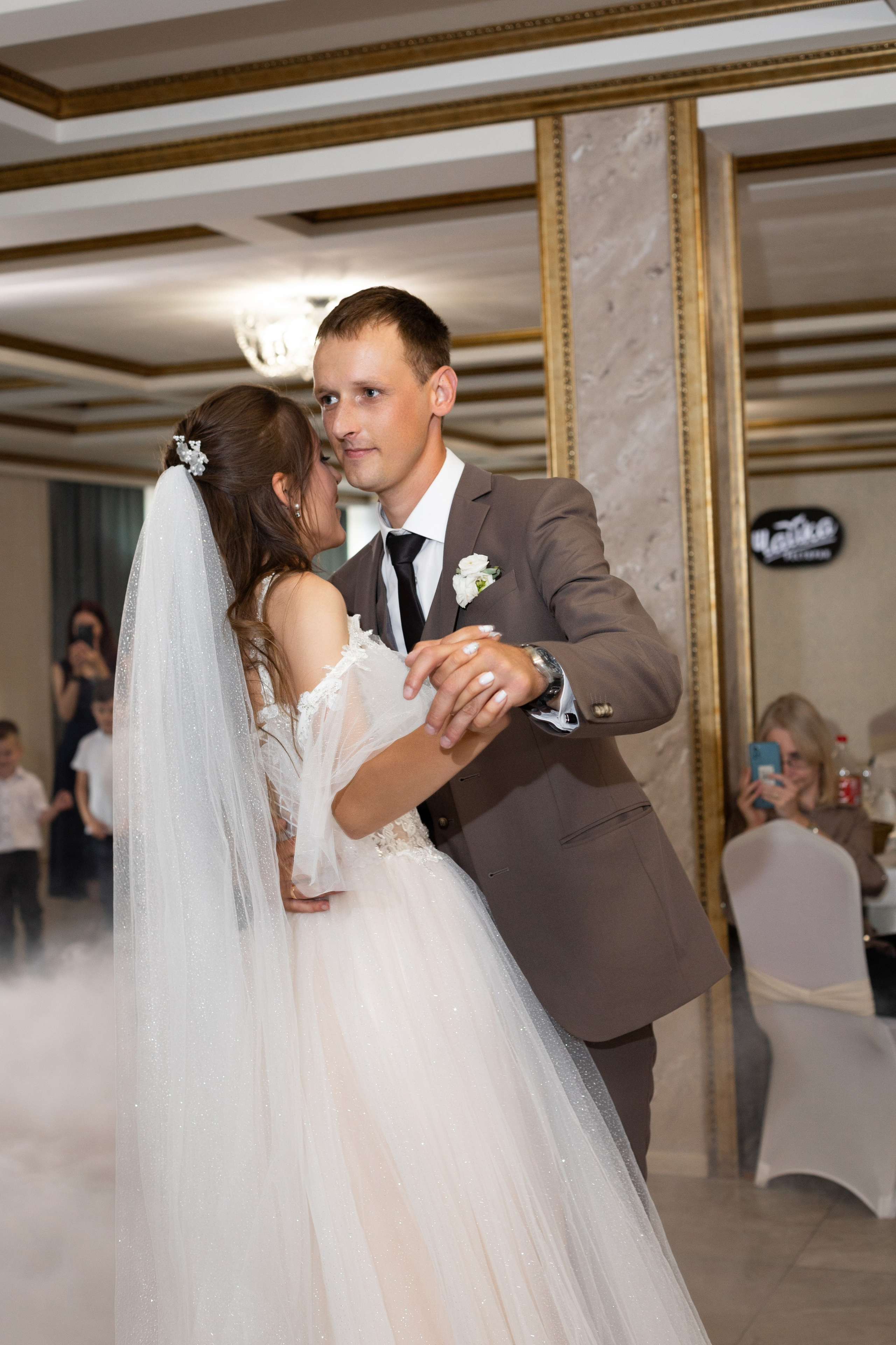 Дмитрий и Марина. Свадебный и семейный фотограф в городе Россошь и Воронежской области