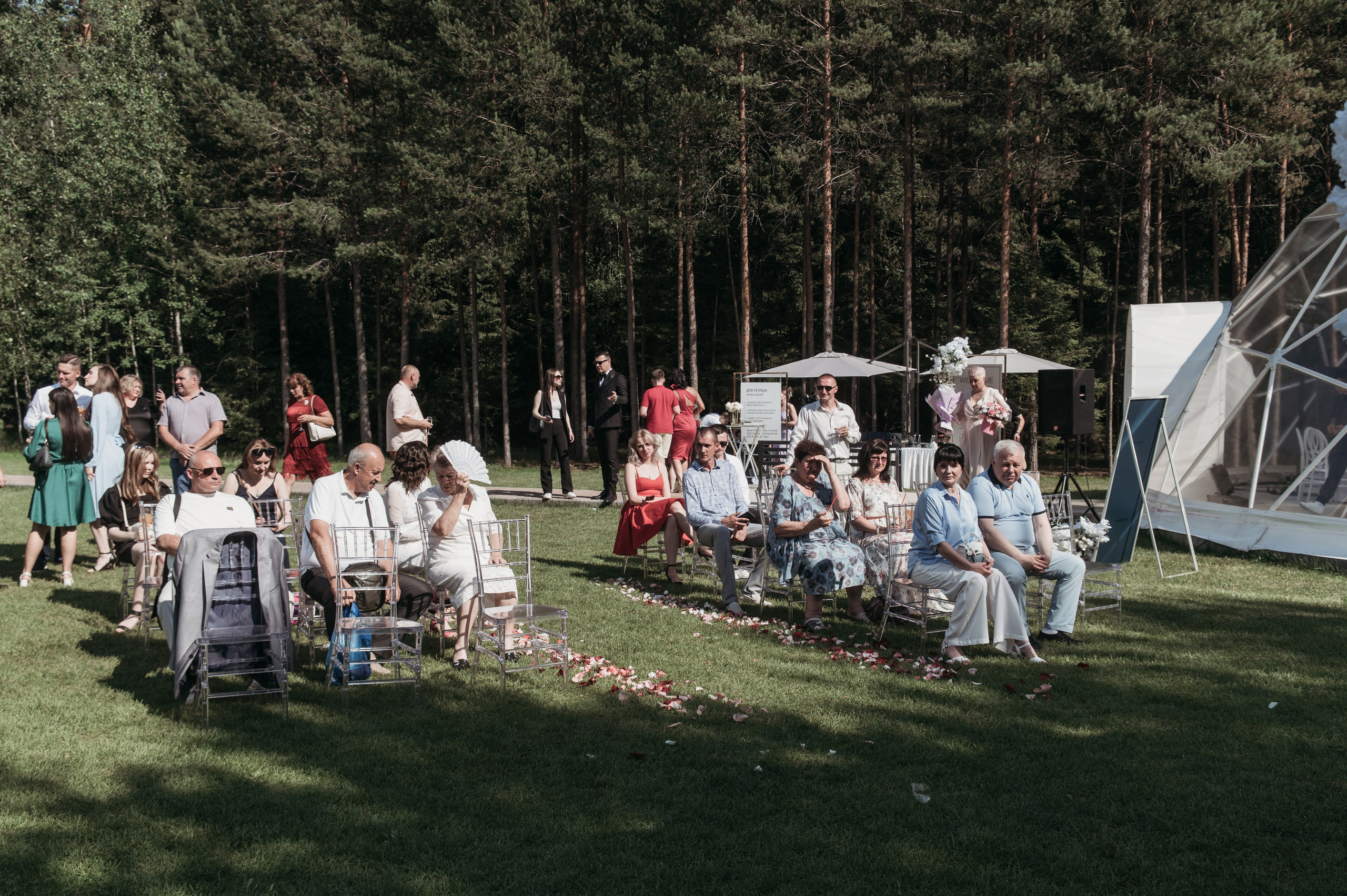 Свадебная фотосессия с утром невесты и красивым свадебным банкетом. Свадебный фотограф в Твери, Москве и Санкт-Петербурге Денисова Екатерина