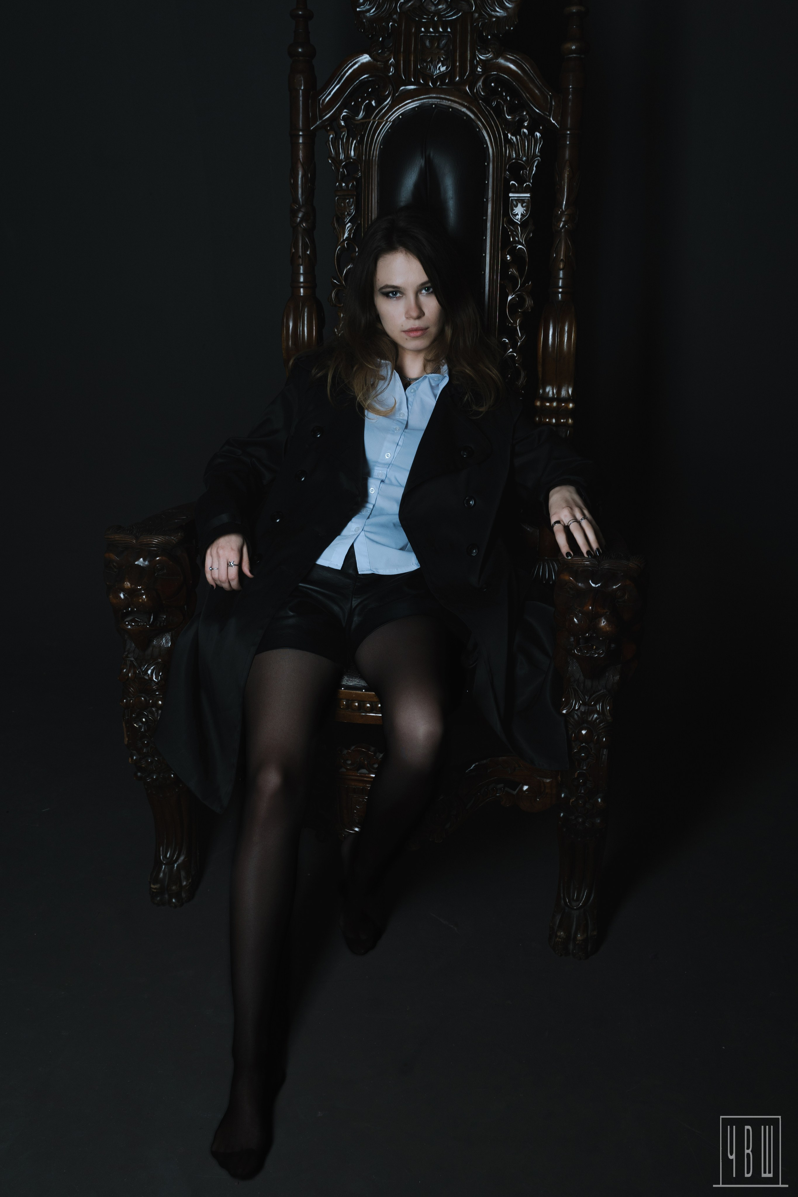 Даша, 02.09.2025, Adini. Человек в Шляпе