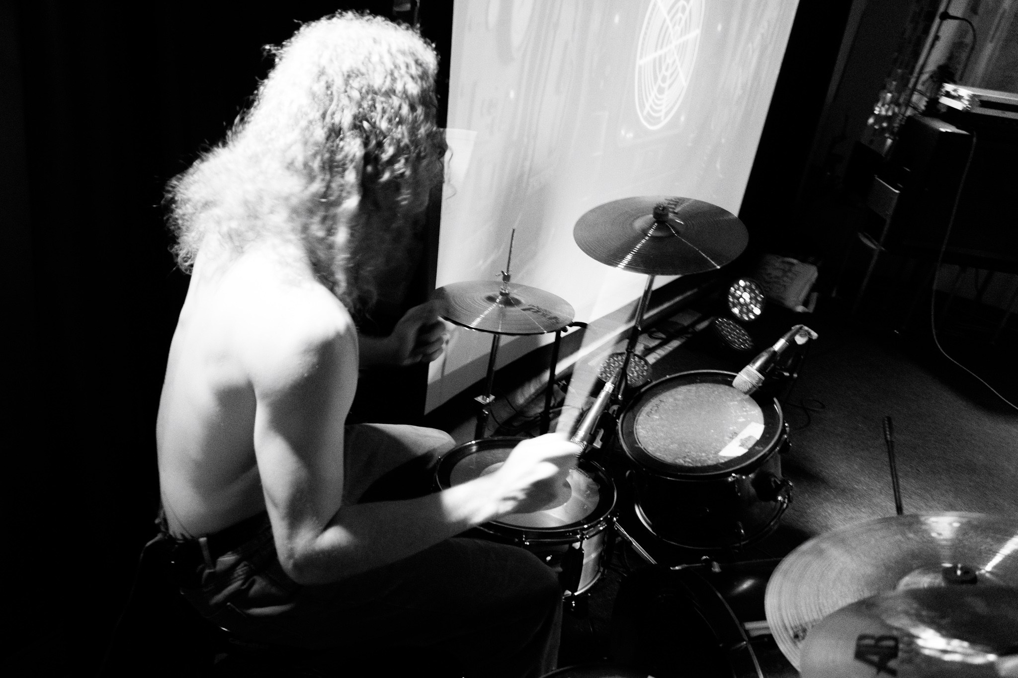 October showcase, 10.10.25, TAGO)))MAGO)))