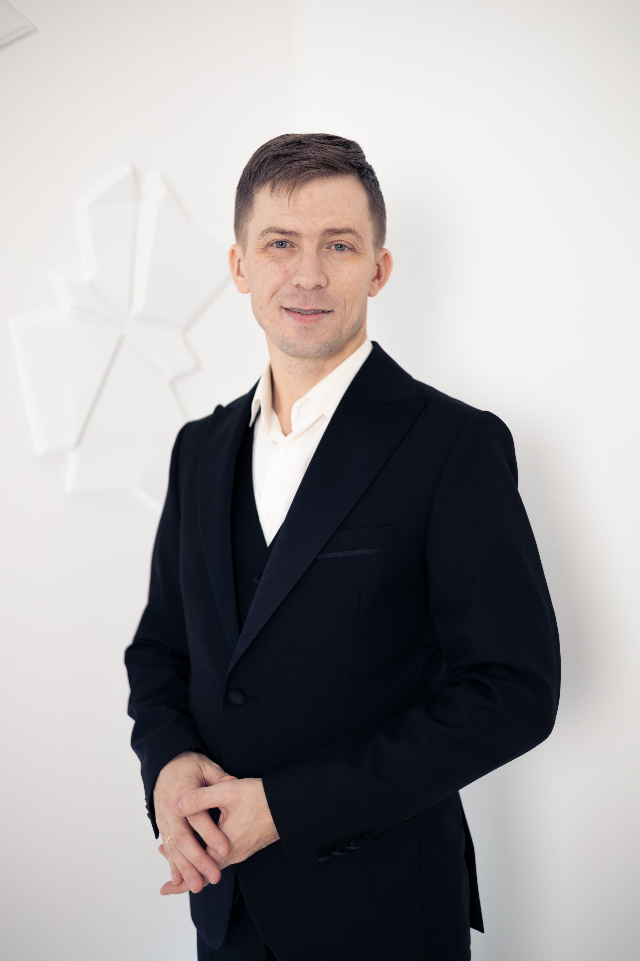 Алексей и Наталья. Фотограф Julia Milton | Портреты, съемки для маркетплейсов, лавстори, съёмка беременности в Санкт-Петербурге. Обучение фотографии в Спб очно