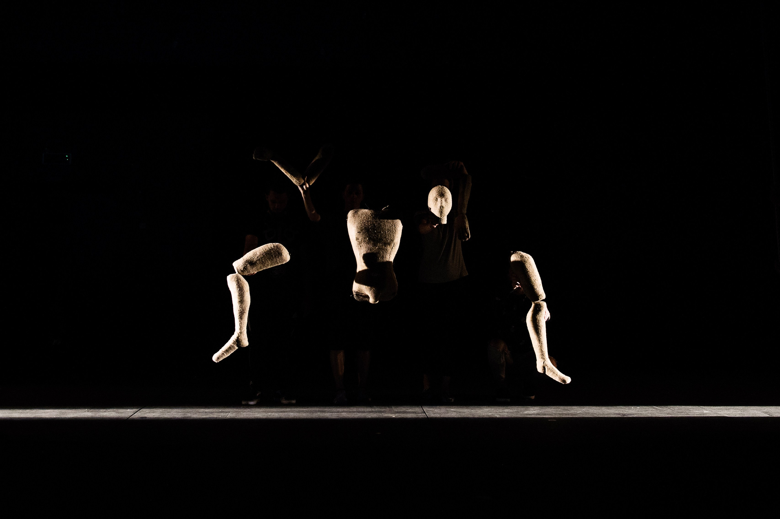 Тело авангарда. Фотограф Алиса Калинина