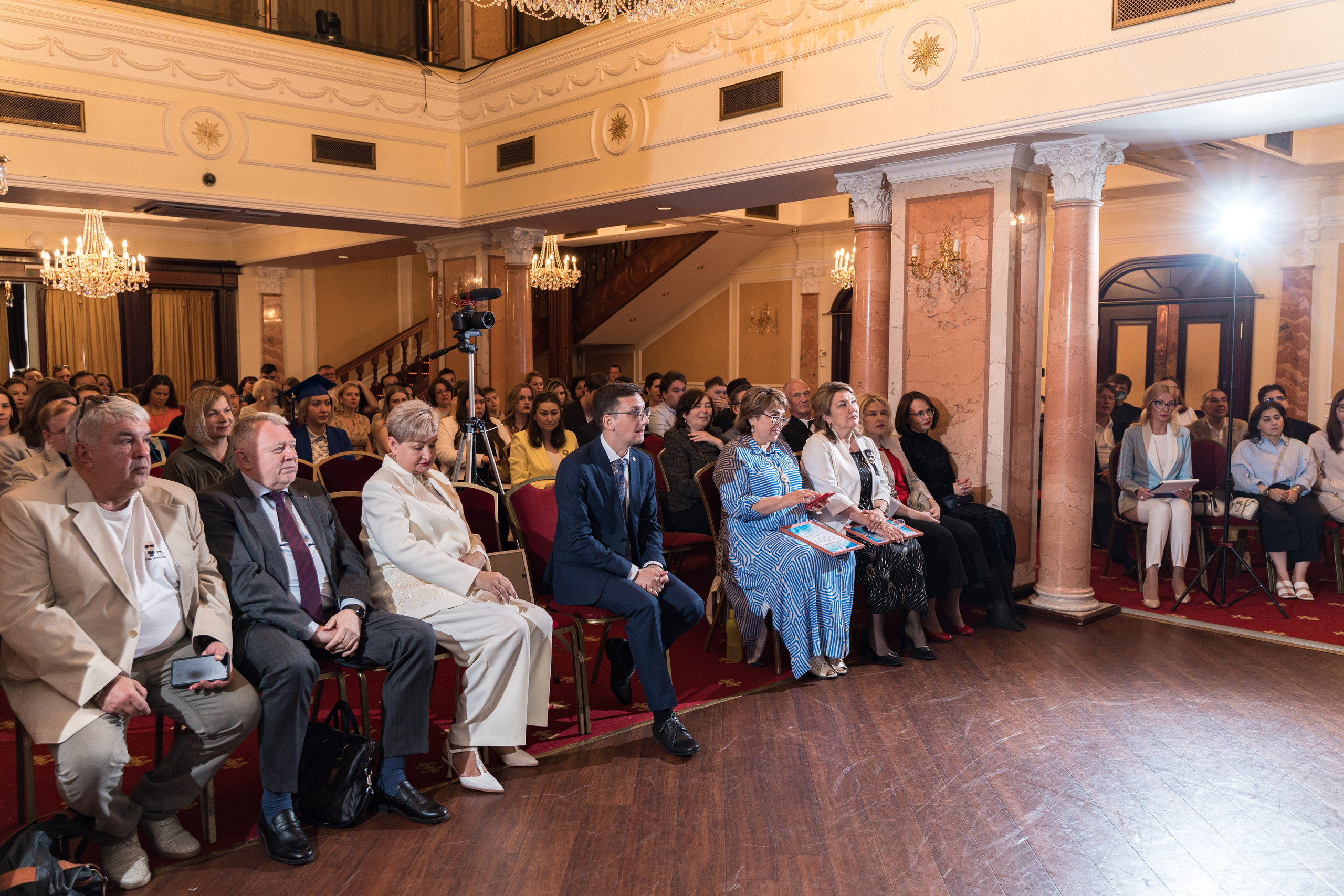 Вручение дипломов