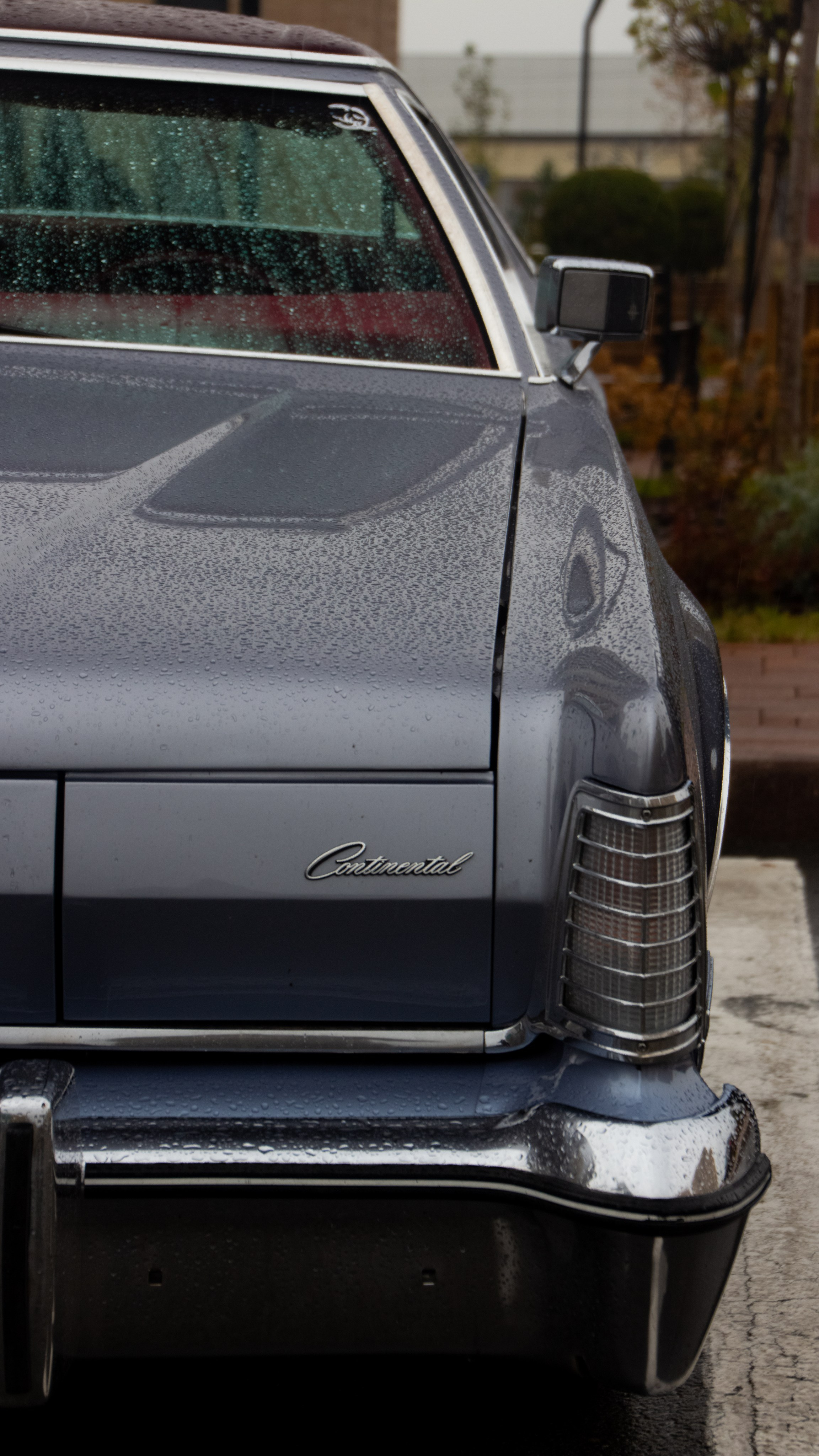 Фото Lincoln Continental Mark IV — купе американской классики
