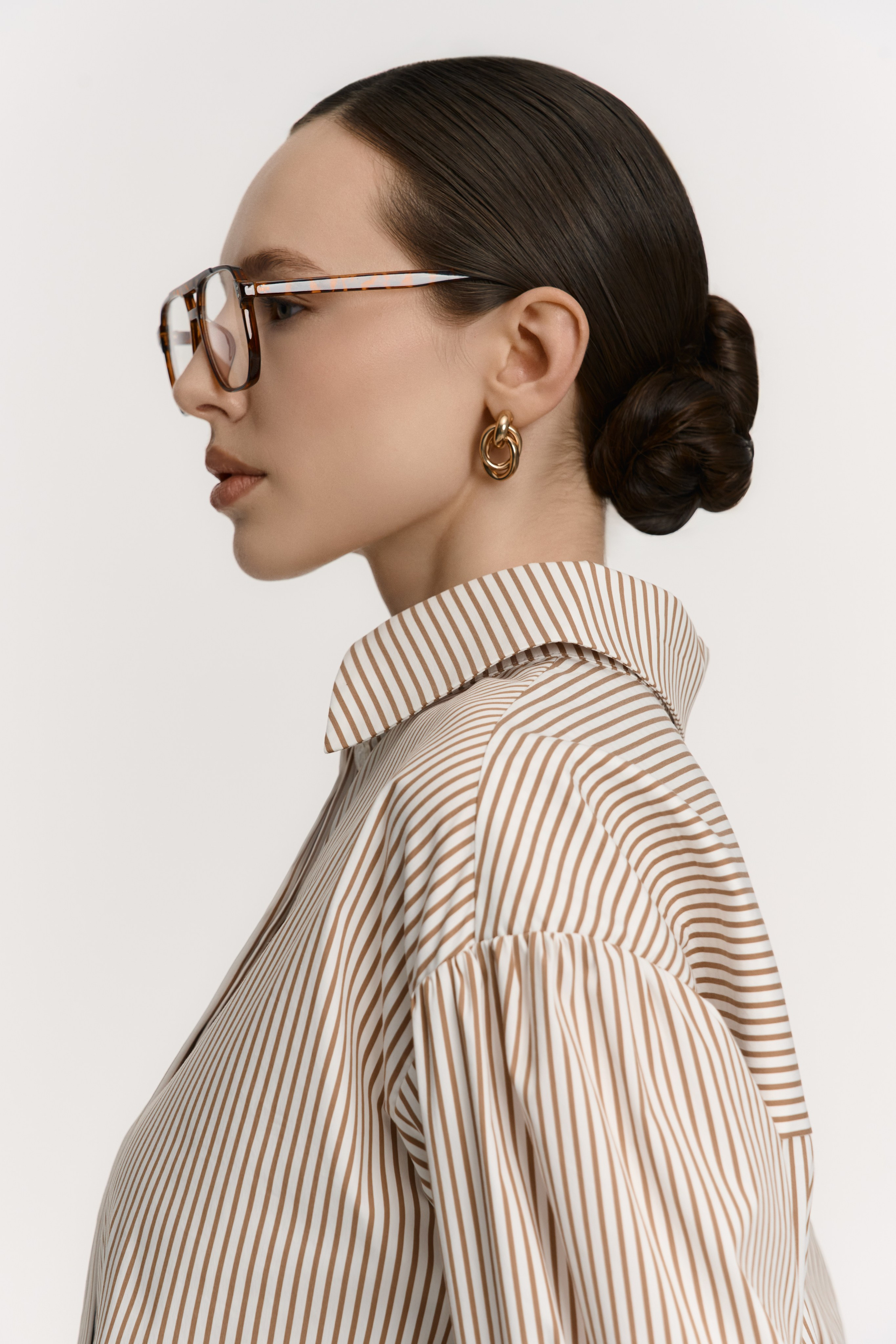 ESTEGO catalog. Стилист Александра Шеремет