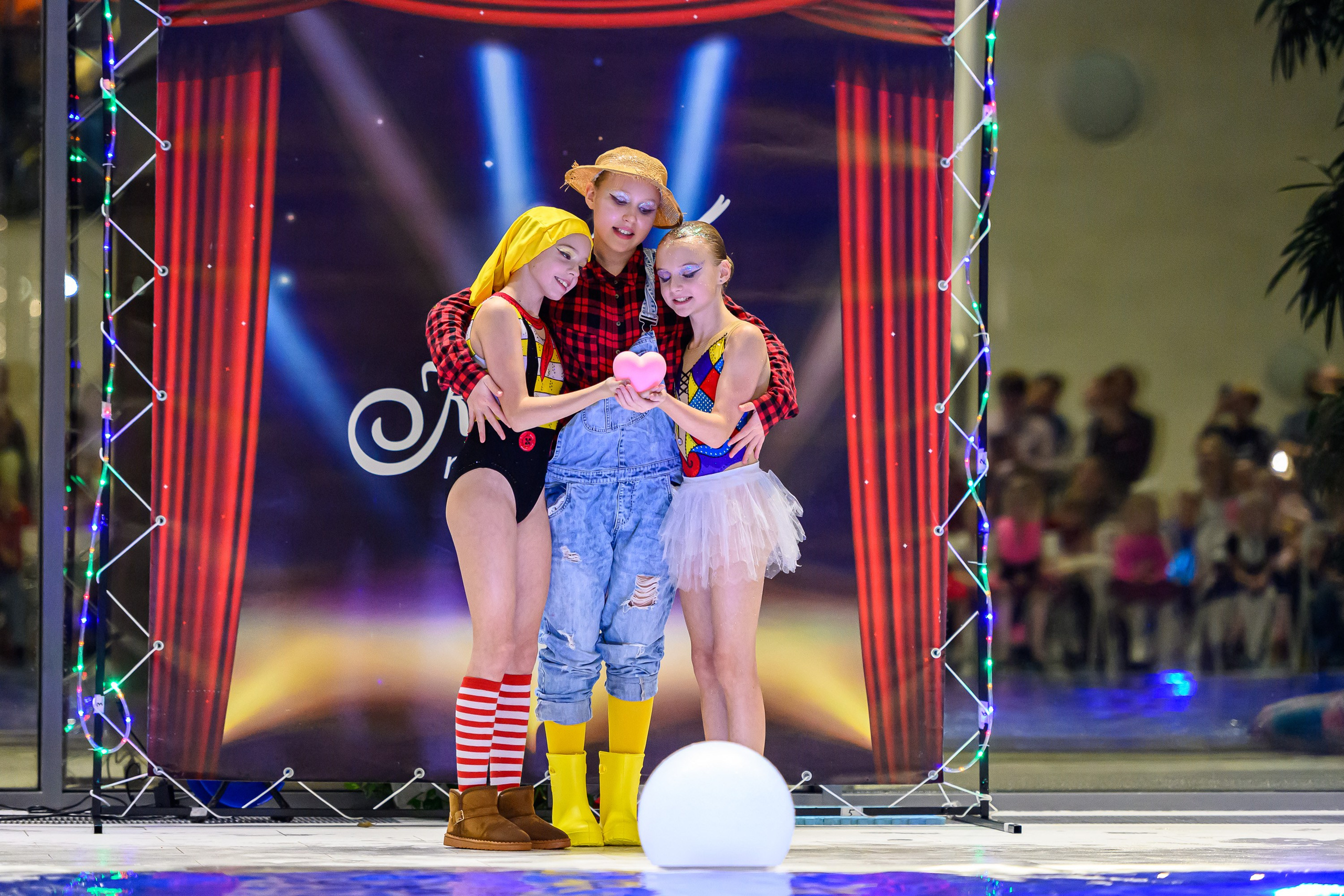 Театр на воде Калипсо!. Репортажный фотограф Сергей Квартальнов