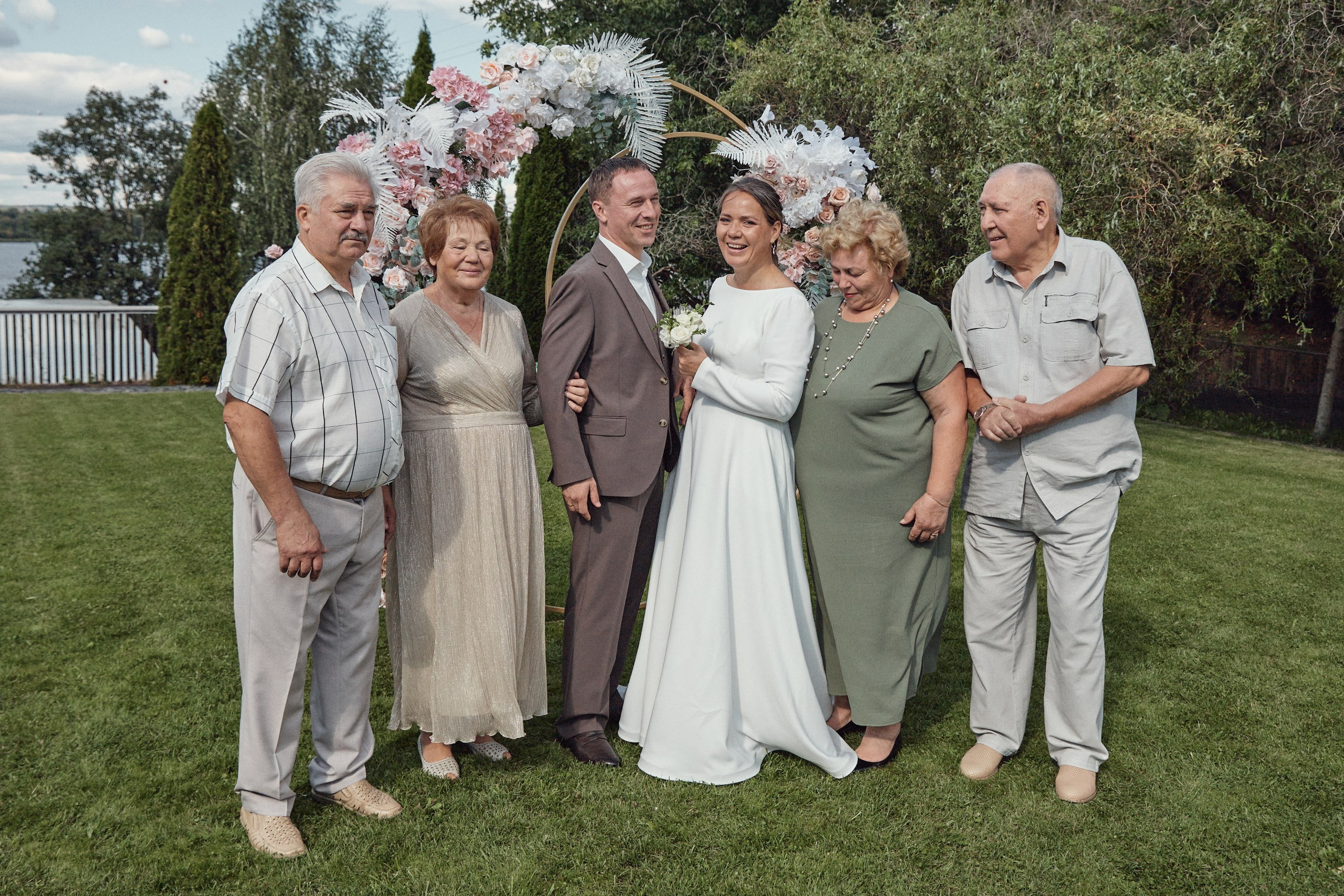 Счастье здесь. Свадебный фотограф Антон Артюшин. Работаю в Нижнем Новгороде и Москве