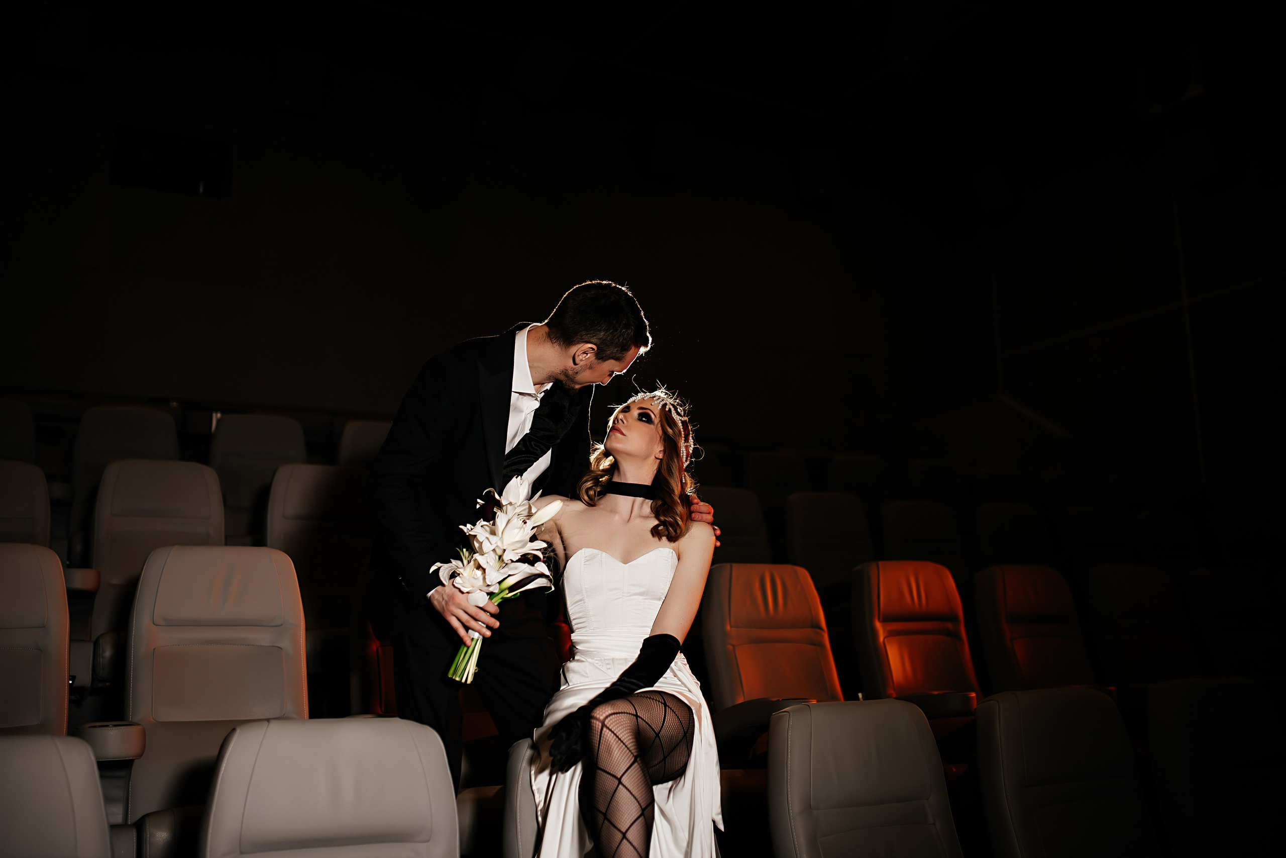Свадьба в кинотеатре. Фотограф Санкт-Петербург Раднаева Юлия