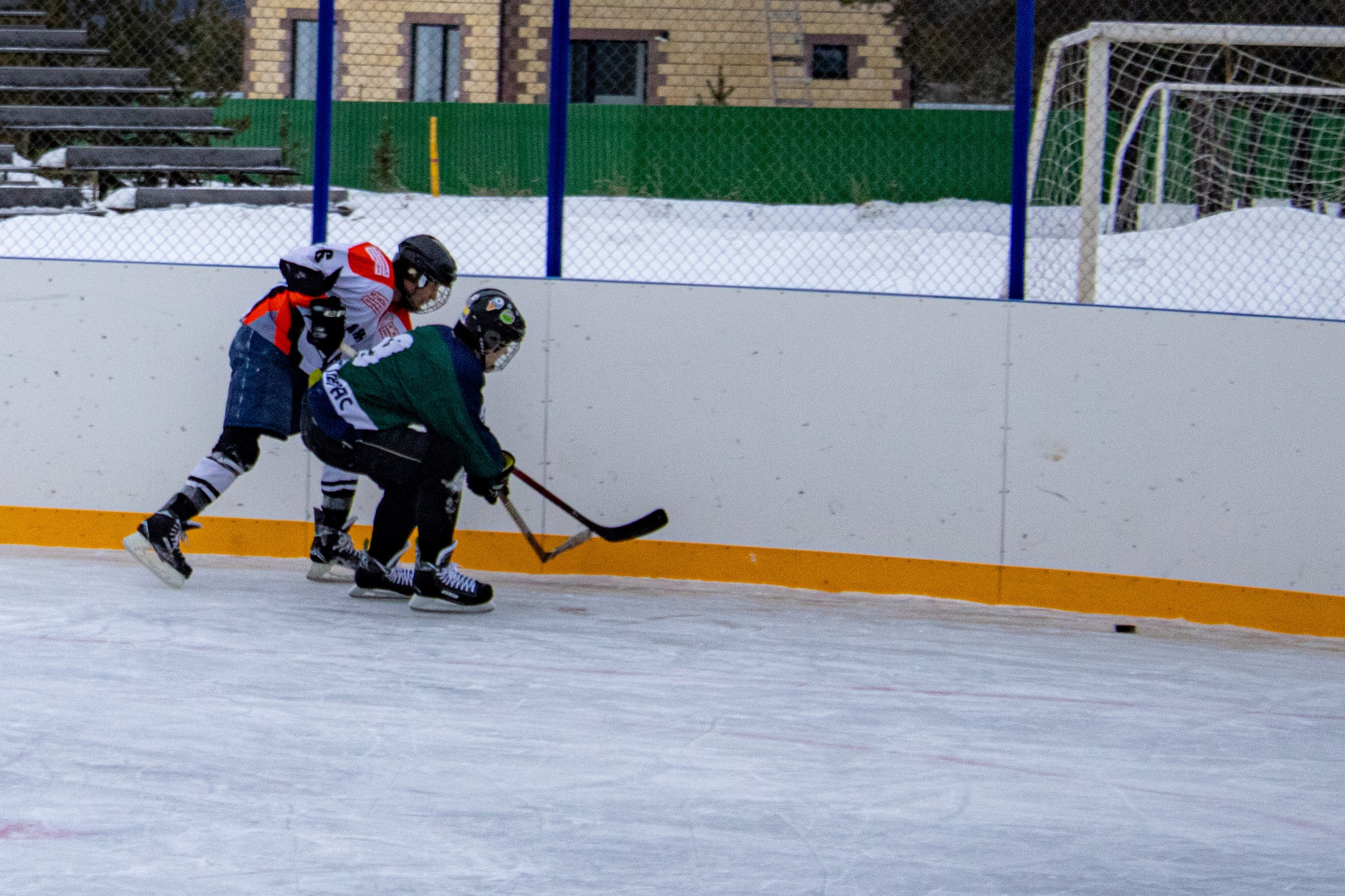 Хоккей г.п Атиг-г.Нижние Серги