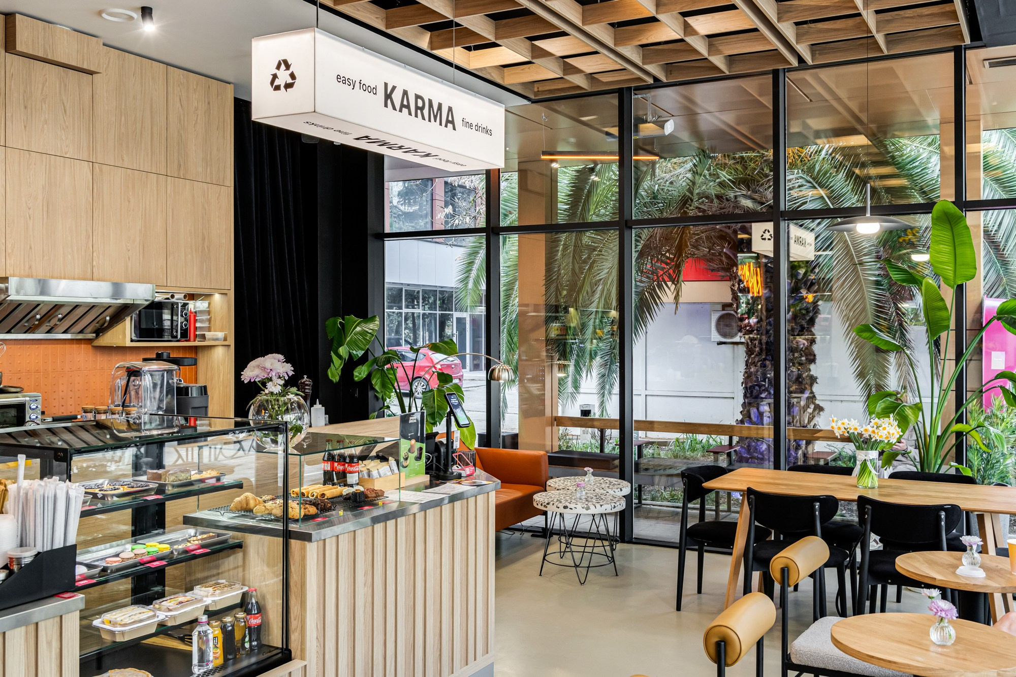 Кофейня KARMA // Сочи. Интерьерный фотограф Дмитрий Горелов